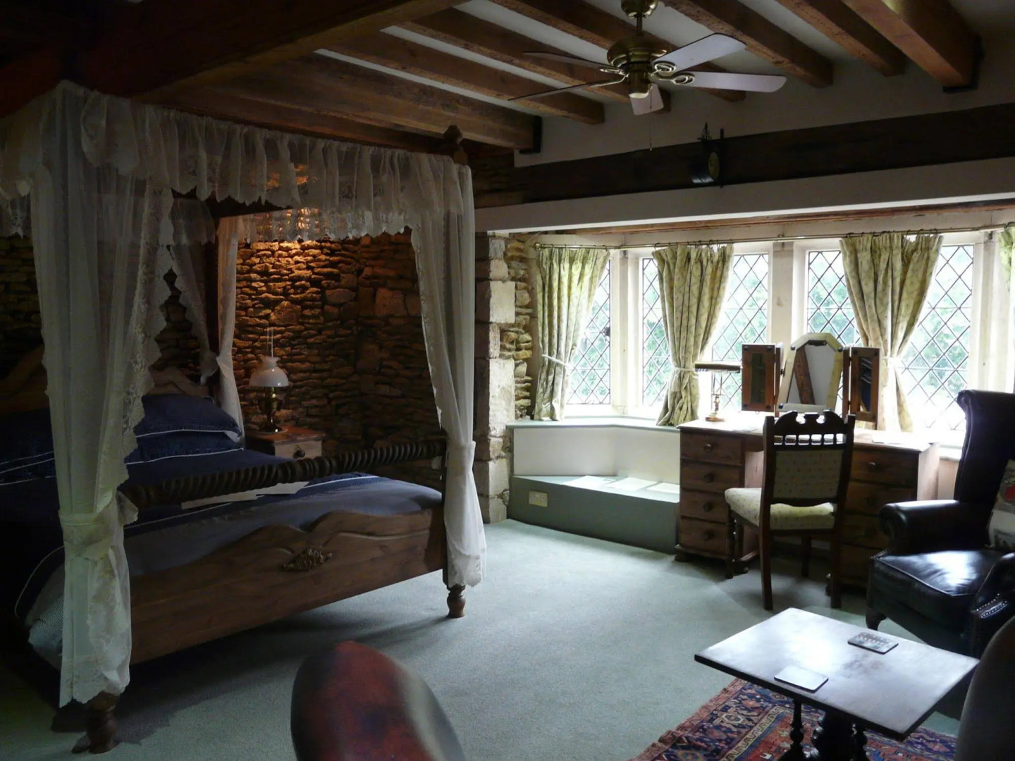 Old Swan Inn Lechlade