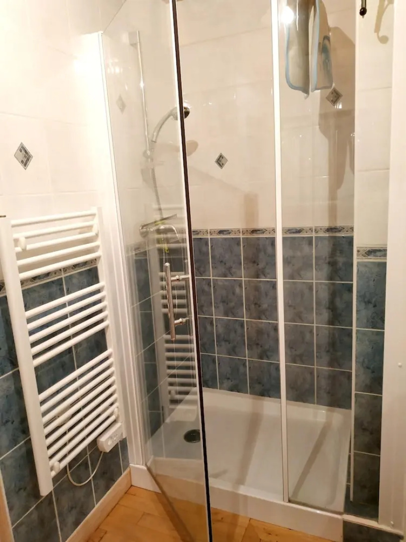 House With 4 Bedrooms in Saint-gènes-champespe, With Wonderful Lake Vi