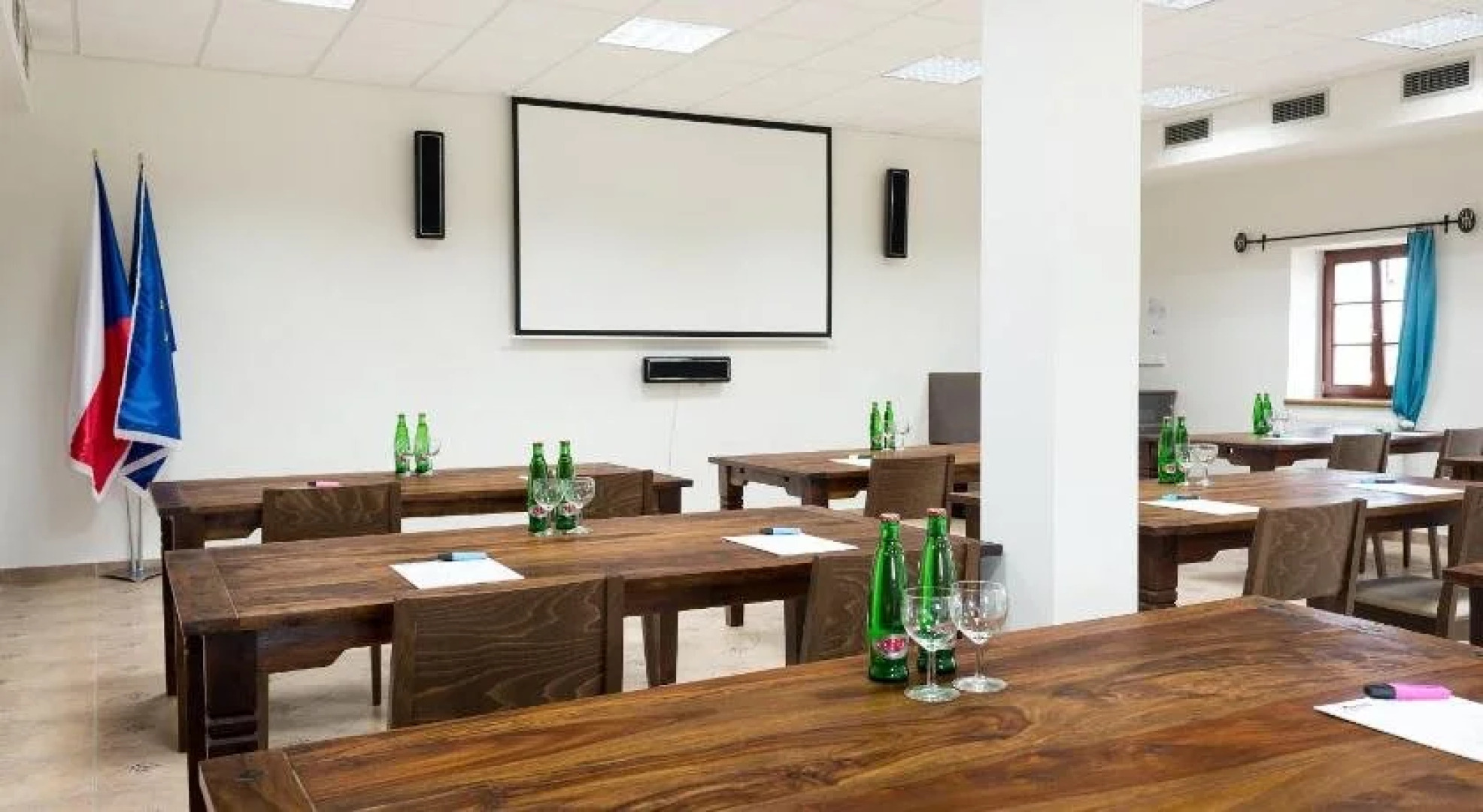 Rekreační a Kongresové Centrum Nové Dvory