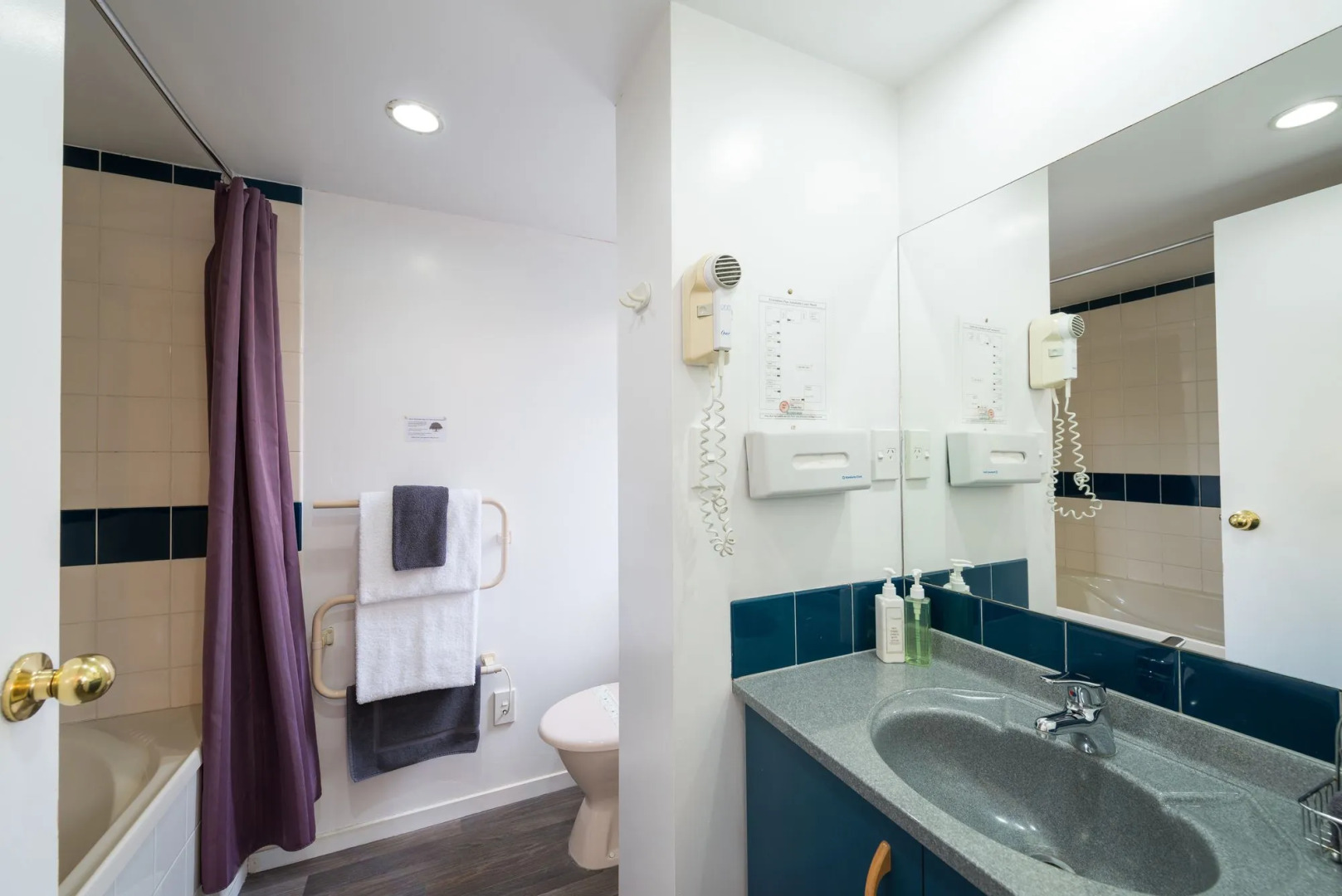 Annabelle Court Motel