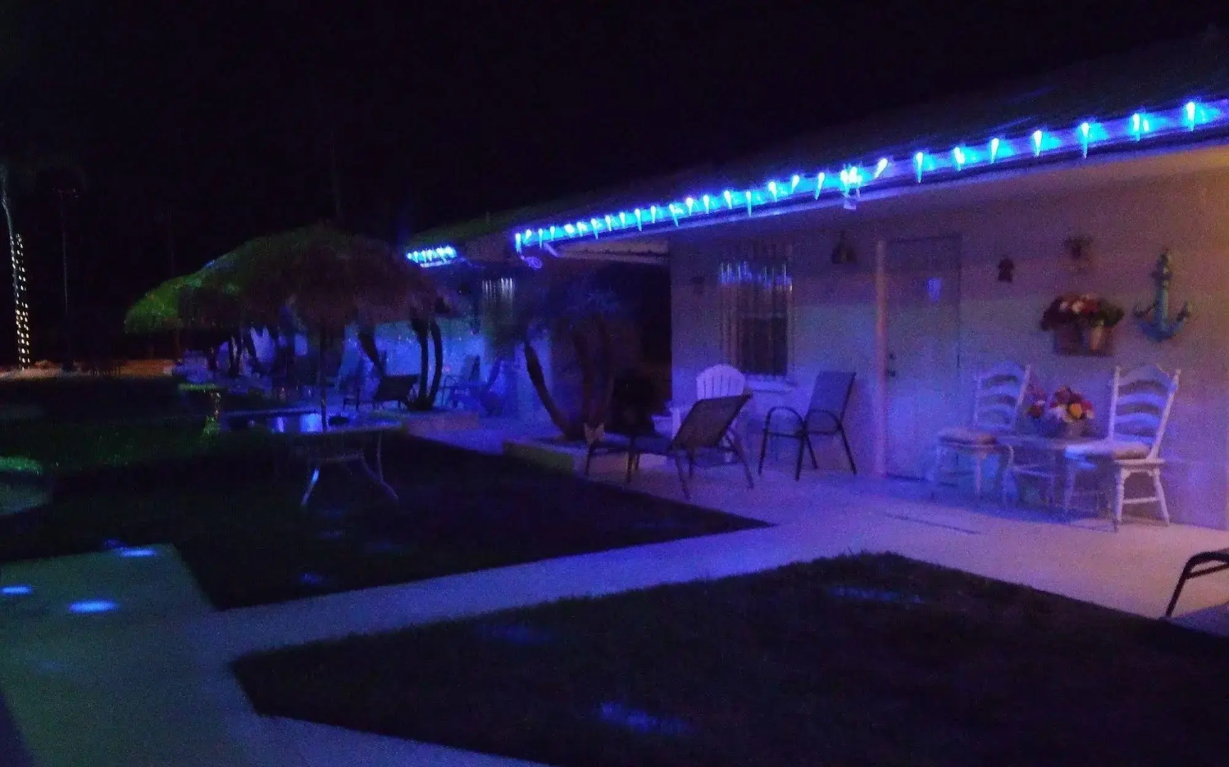 Tropical Bay Inn Motel