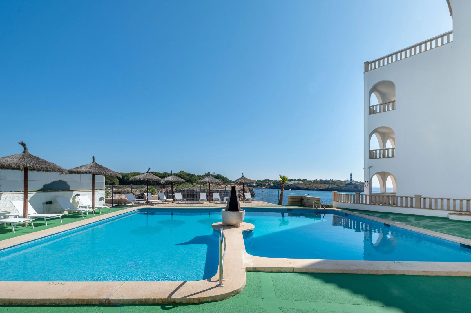 Orange Colom Seaside Apartments