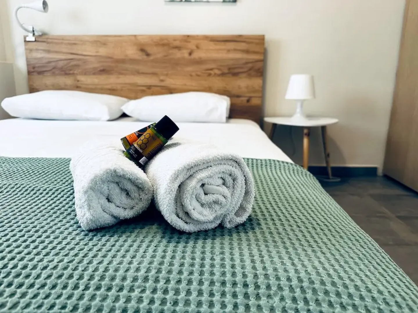 Lifeguard Beachfront - Luxury Flat, 30meters From Sea