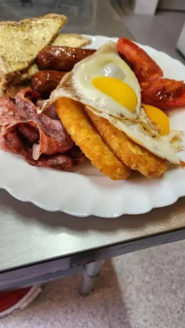 Fairlie Hotel ( Top Pub )