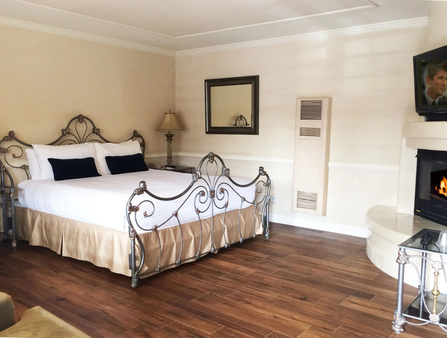 Coachman's Inn, A Four Sisters Inn