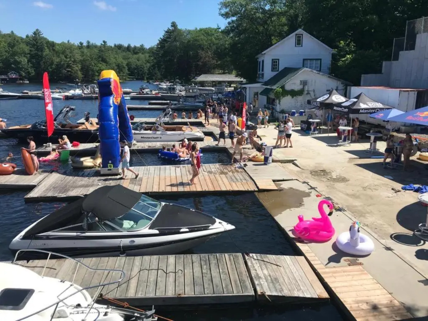 Muskoka Lakes Hotel and Resorts