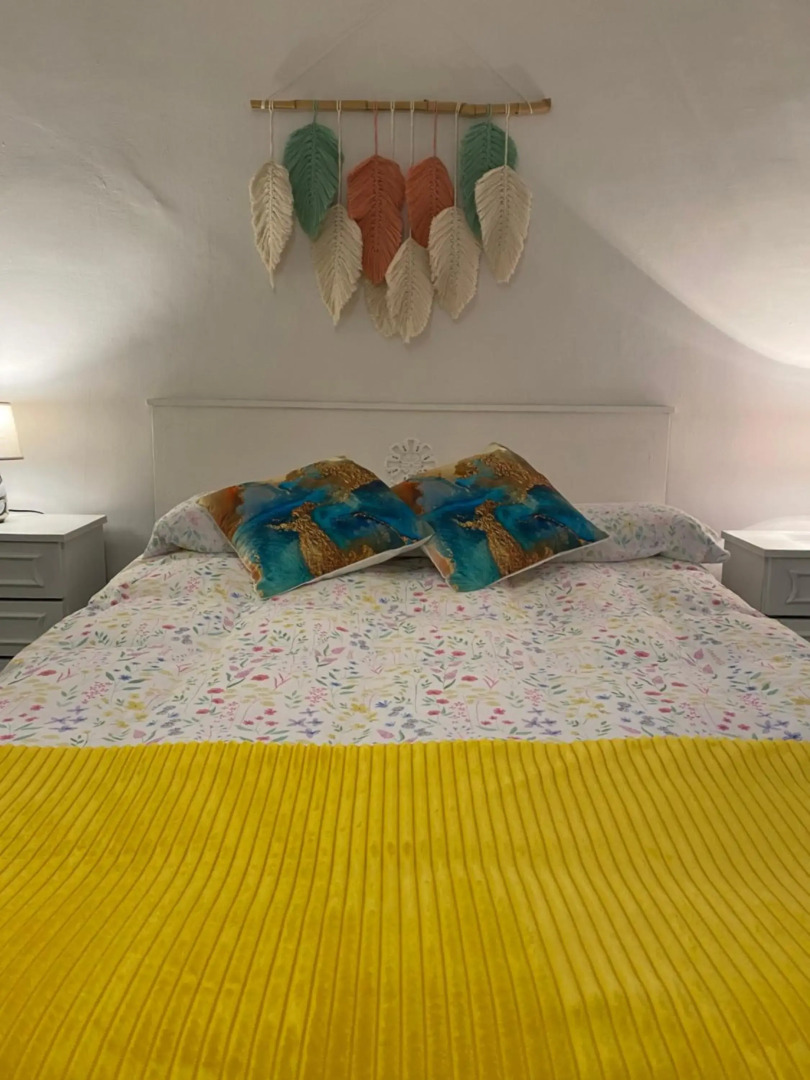 Casita Rural La Rosa de la Huerta con chimenea interior