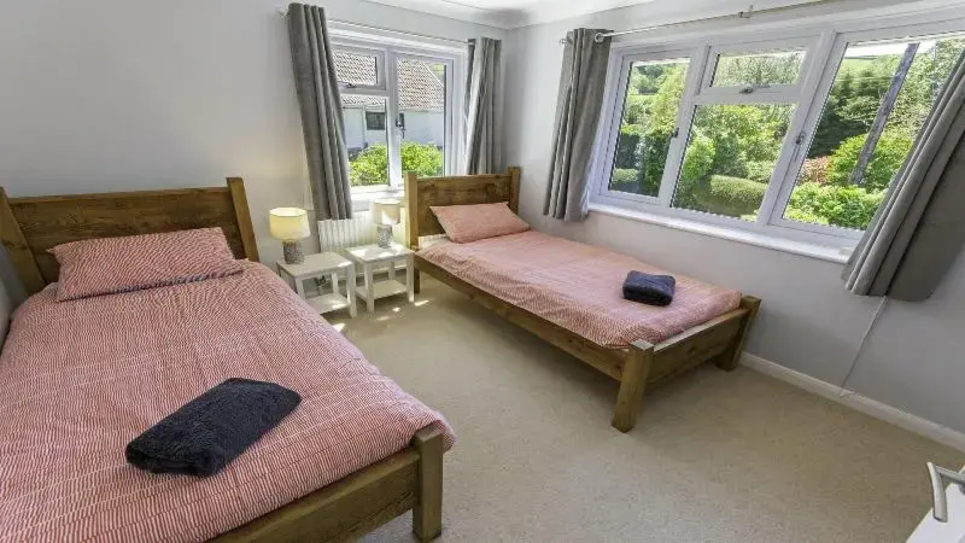 Ladywell Croyde 6 Bedrooms, Sleeps 12, Hot Tub