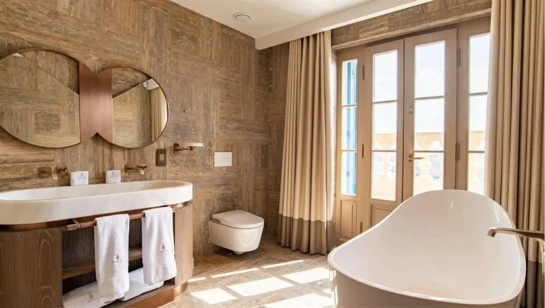 Iniala Harbour House