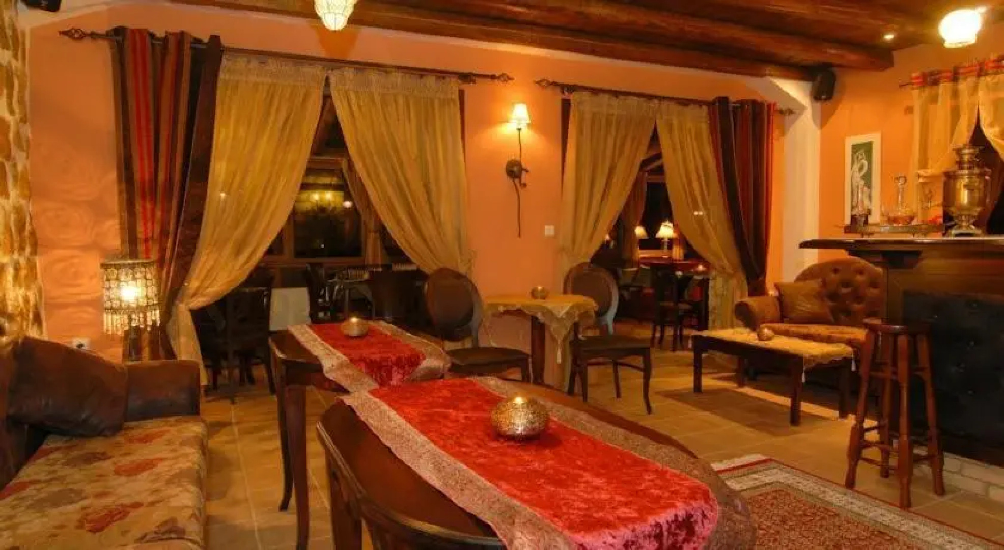 Amadrias Luxury Mansion - SPA