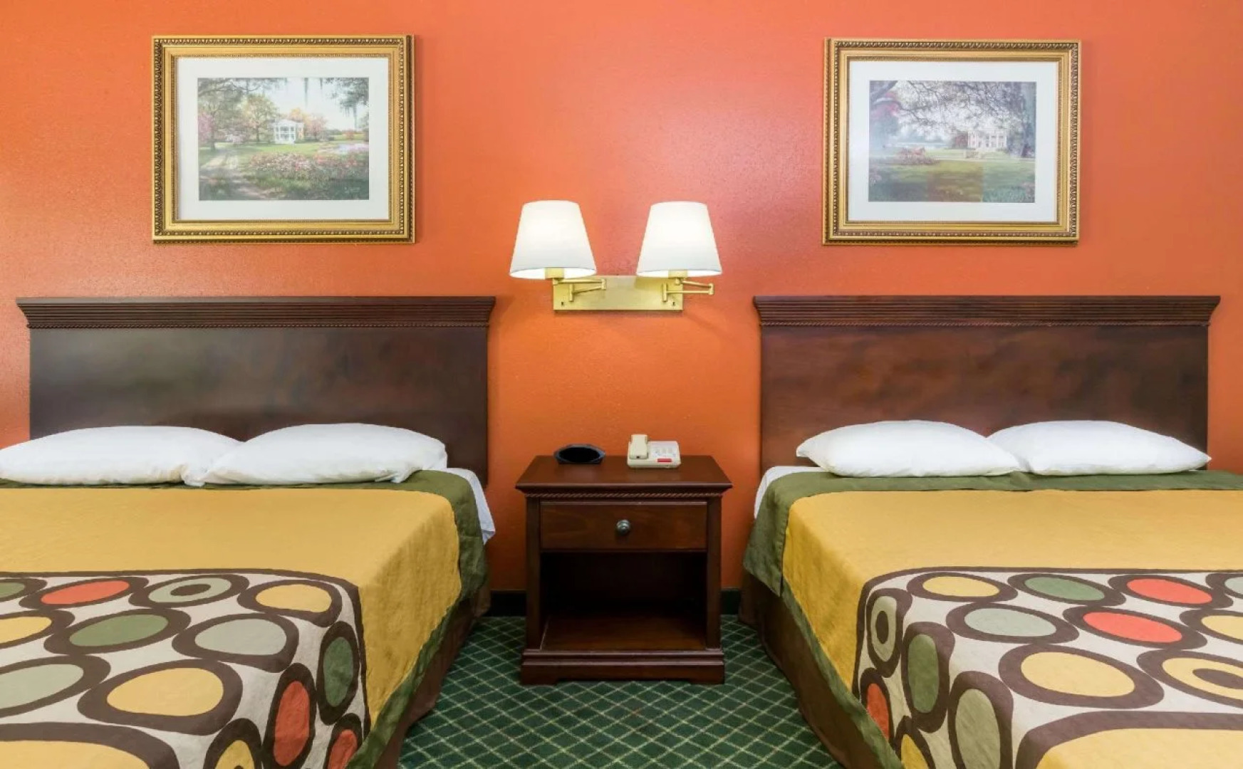 Super 8 by Wyndham Kinder LA