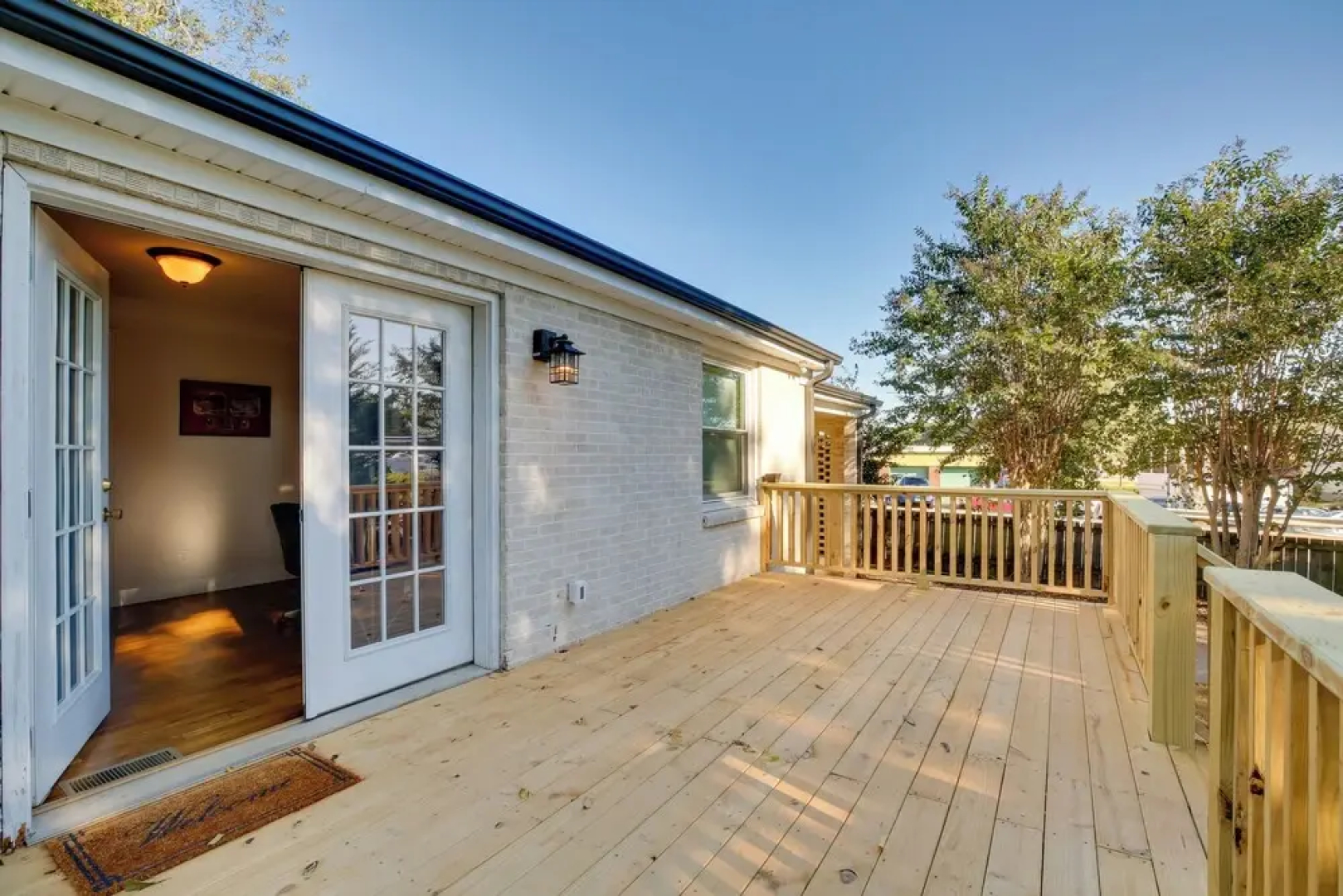 Contemporary Athens Home < 2 Miles to Uga!