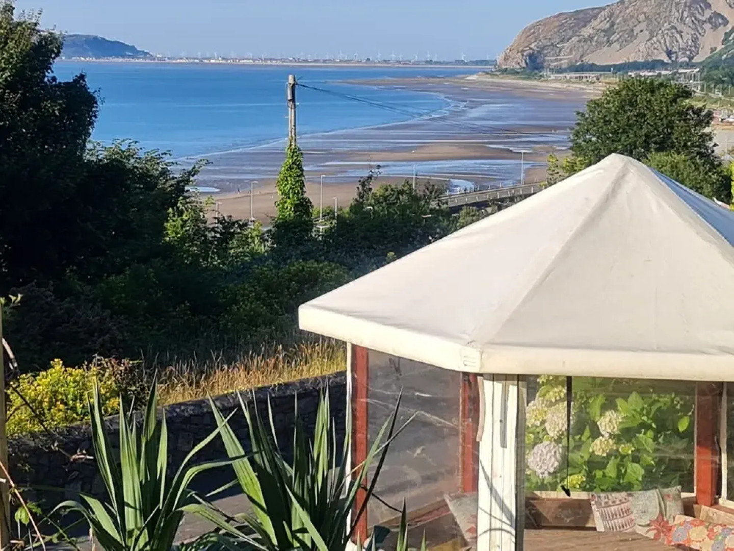 4Br Stunning Sea View Escape-near Snowdonia & Coastal Trails