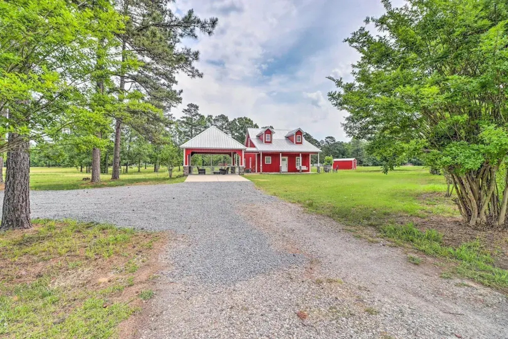 Rural Family Retreat < 3 Mi to Fishing & Boating!