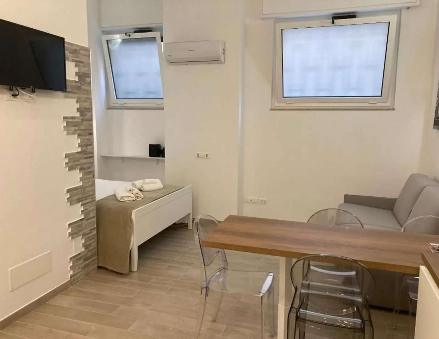 Teatro Apartments Giardino Inglese