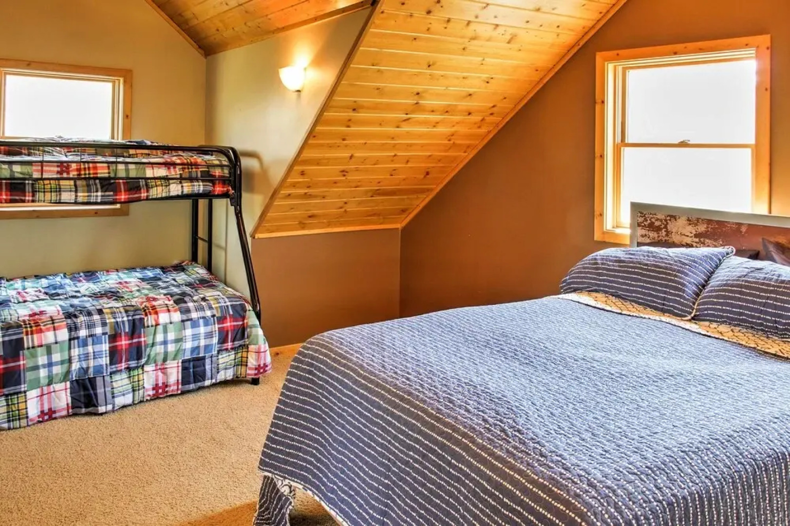 Spacious Pine Lake Home: Deck, Fire Pit + 3 Acres!