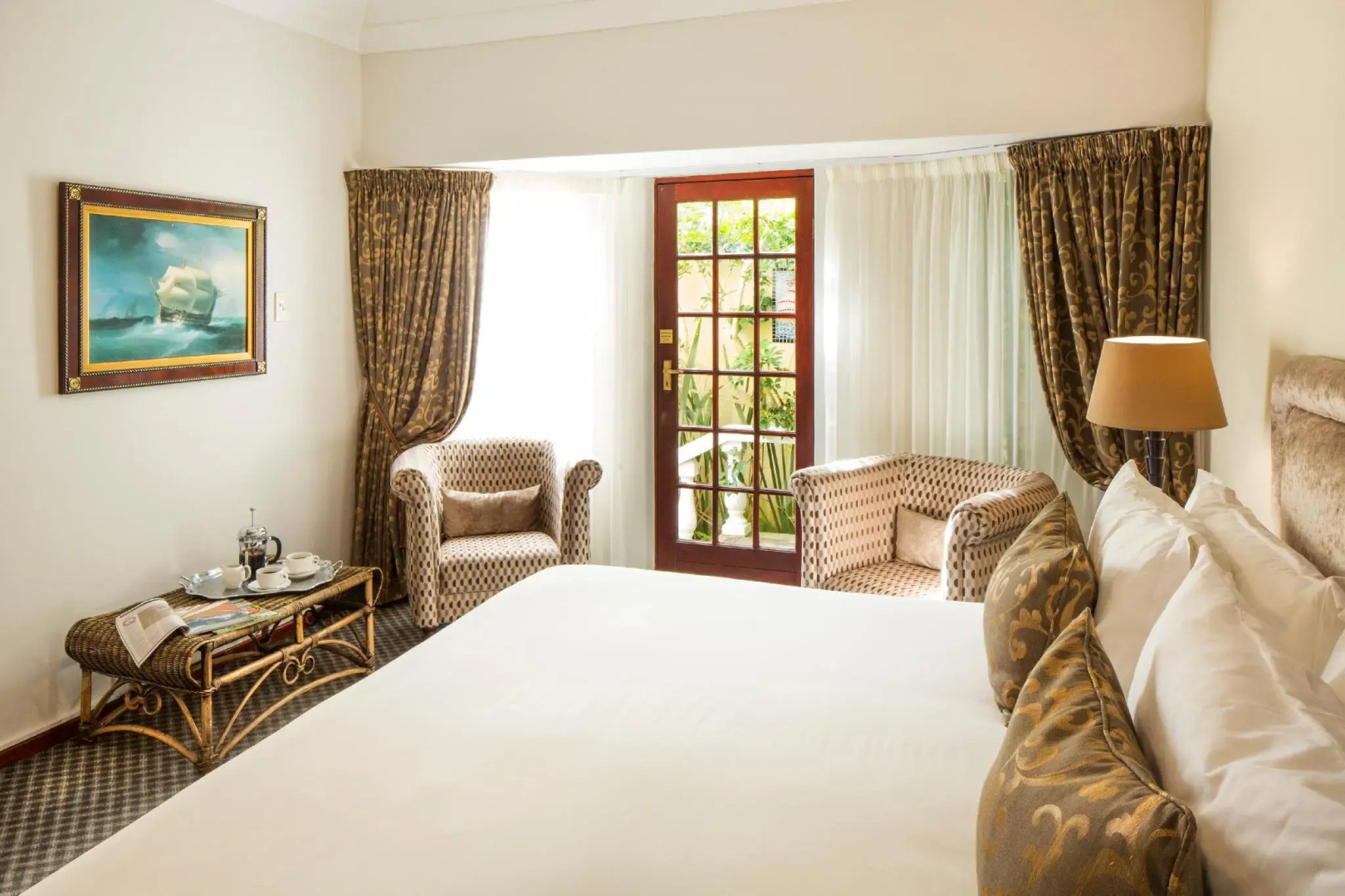 Kingfisher GuestHouse