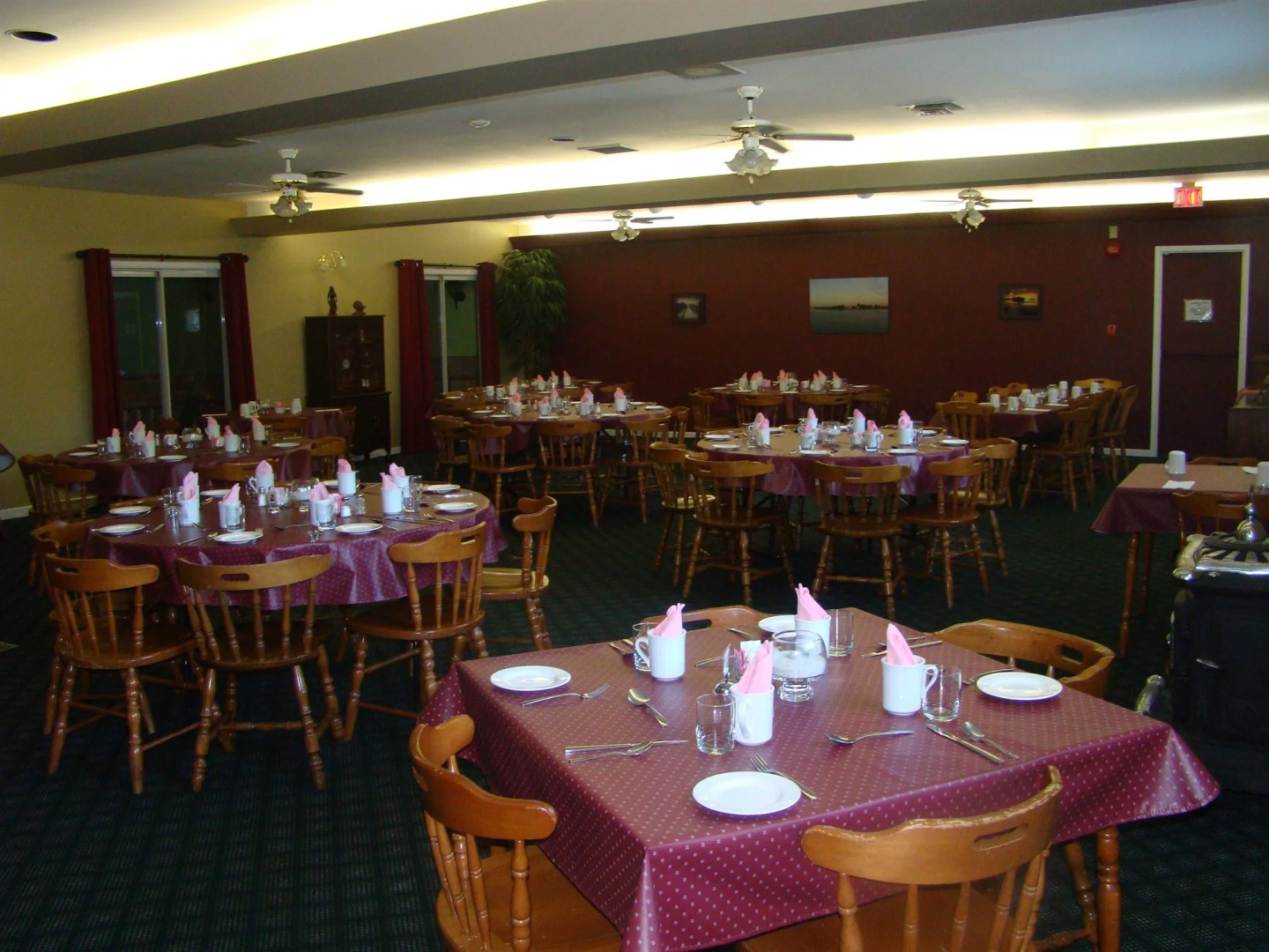 Colonial Resort-1000 Islands