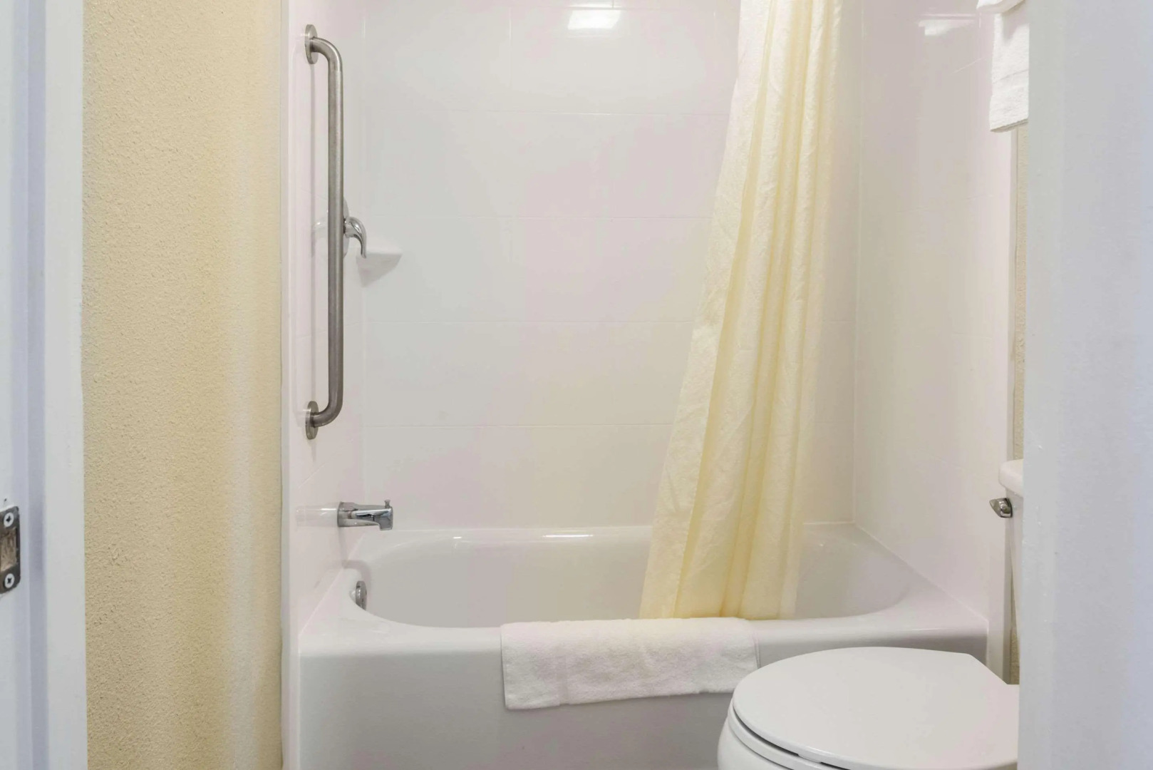 Econo Lodge Freeport - Brunswick Area