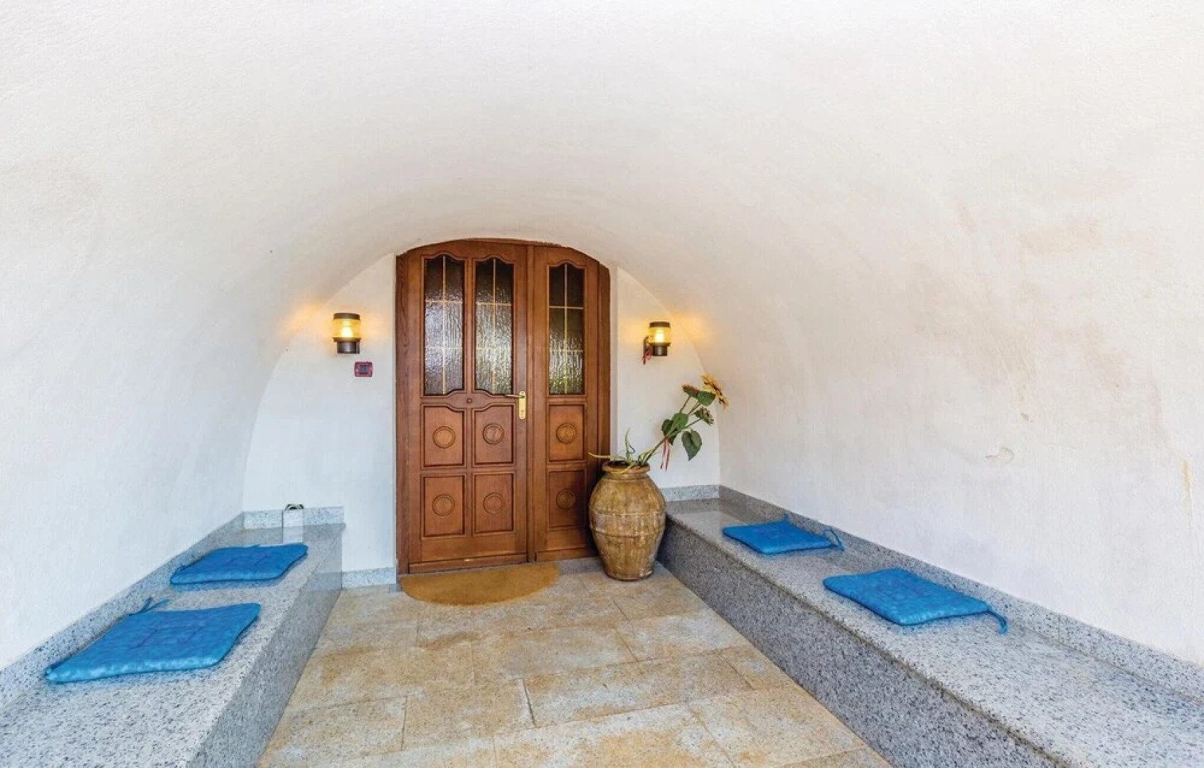 Amazing Home in Malinska With Wifi and 3 Bedrooms