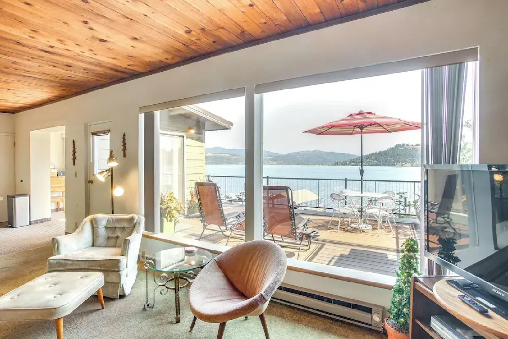 Coeur D'alene, Idaho Lake House W/beautiful Views!