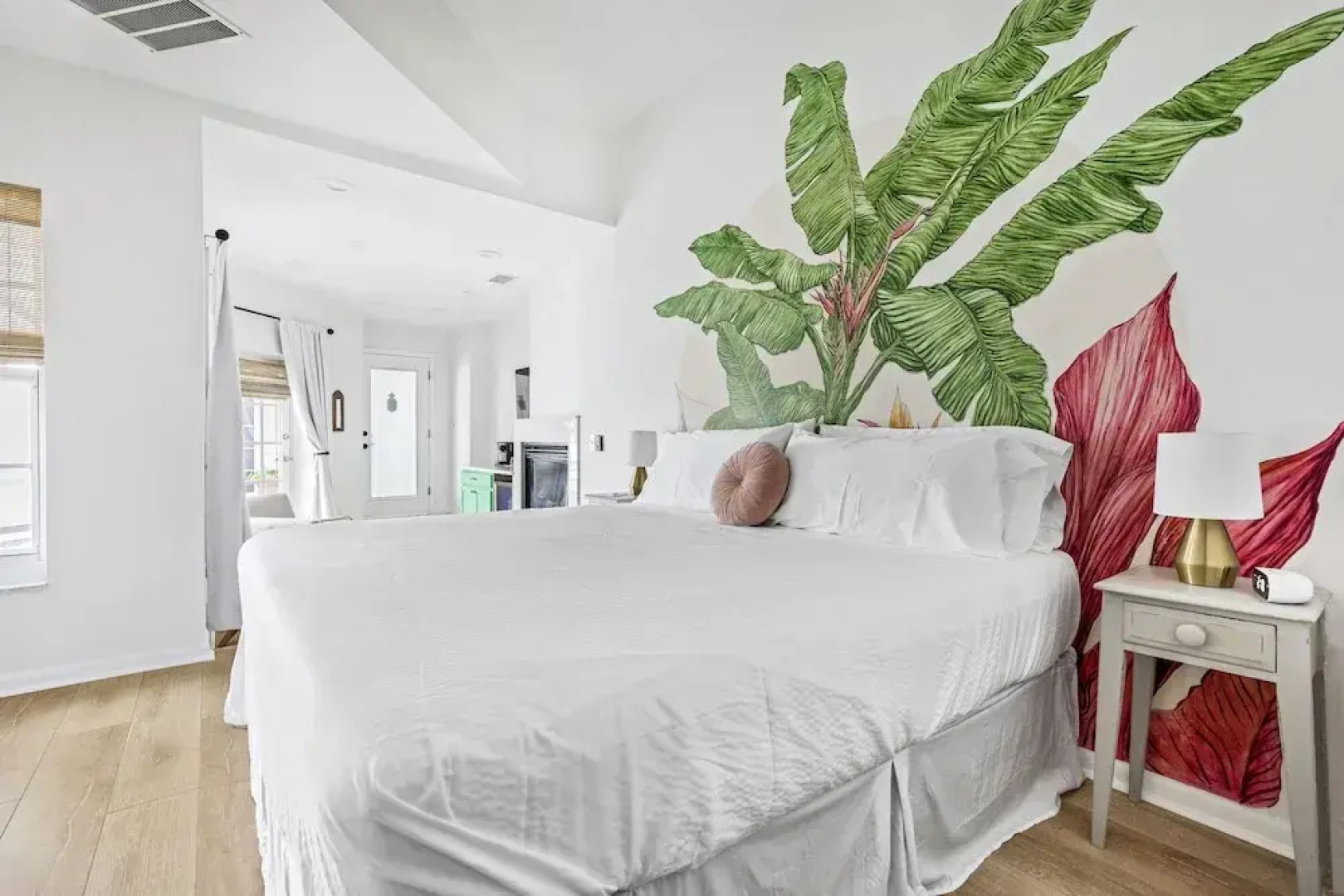 Island Cottage Oceanfront Inn & Spa