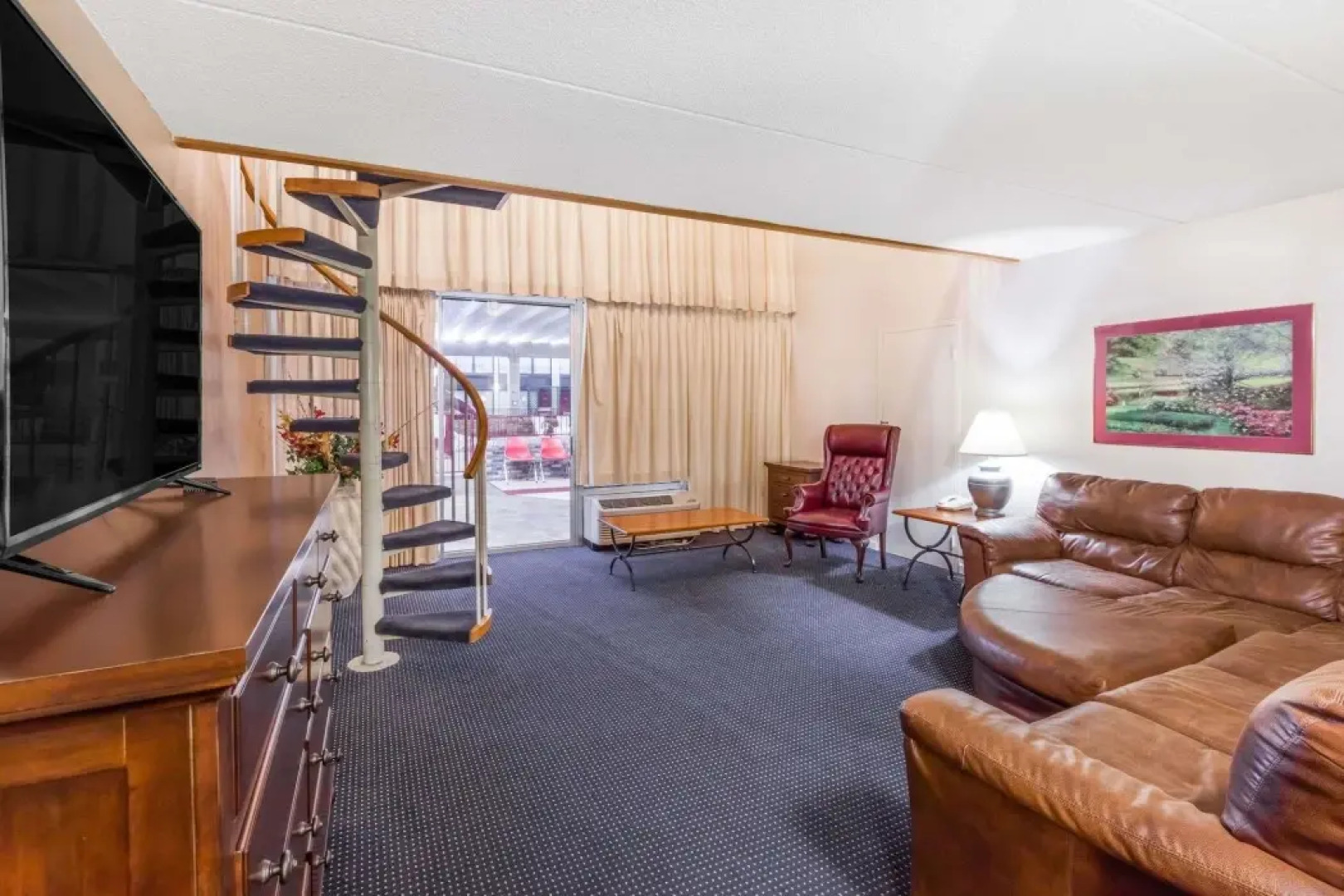 Ramada Grayling Hotel And Conference Center