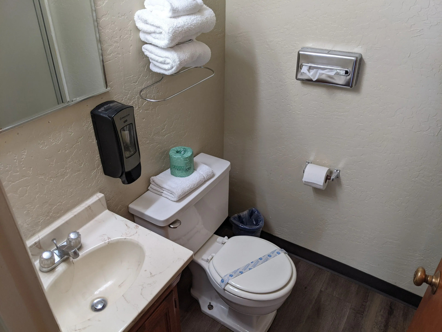 Hi-Lo Motel, Cafe and RV Park Mount Shasta Area