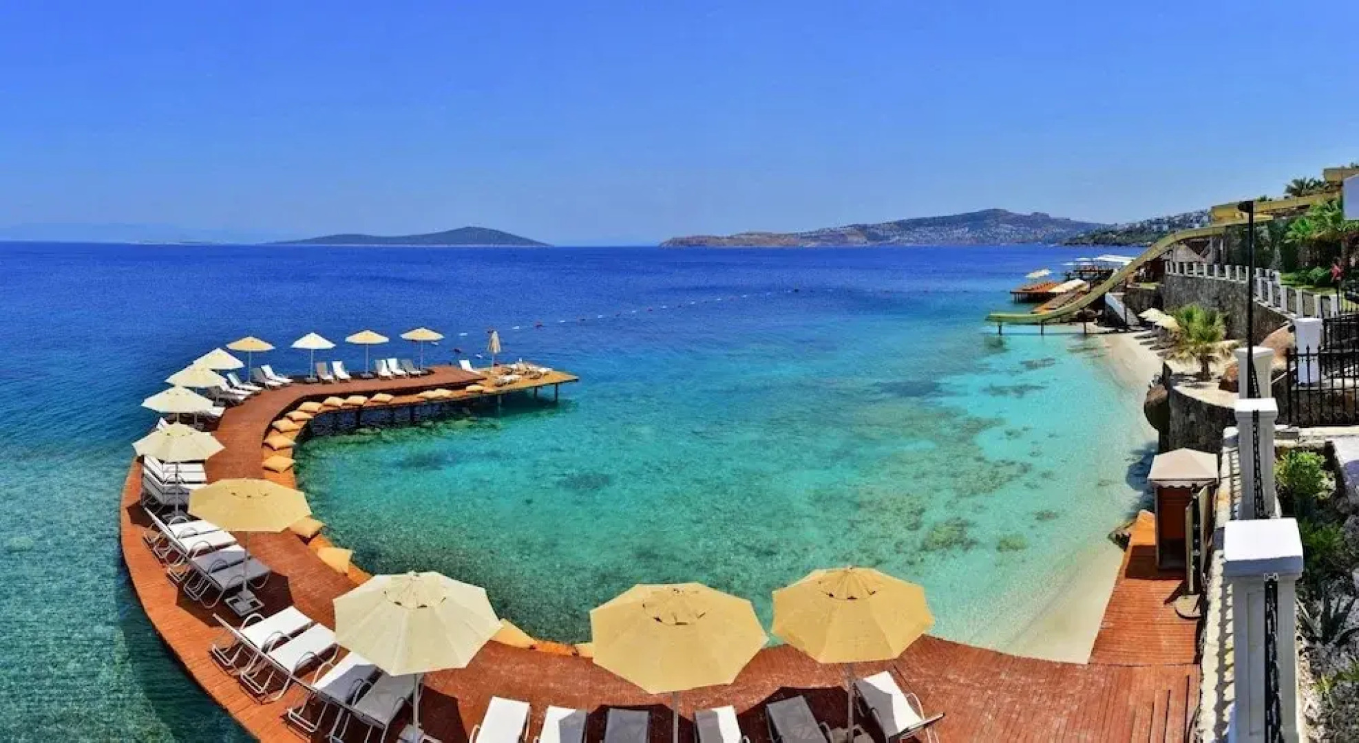 The Qasr Family Halal Resort Suite & Spa - All Inclusive