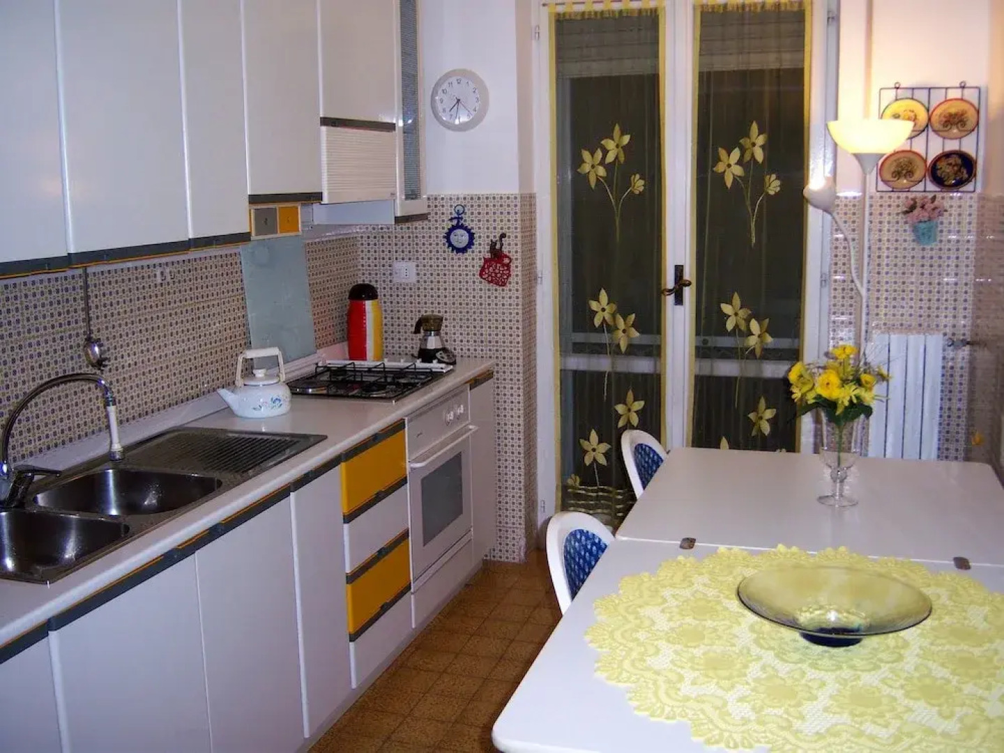 Bed and Breakfast Geckos