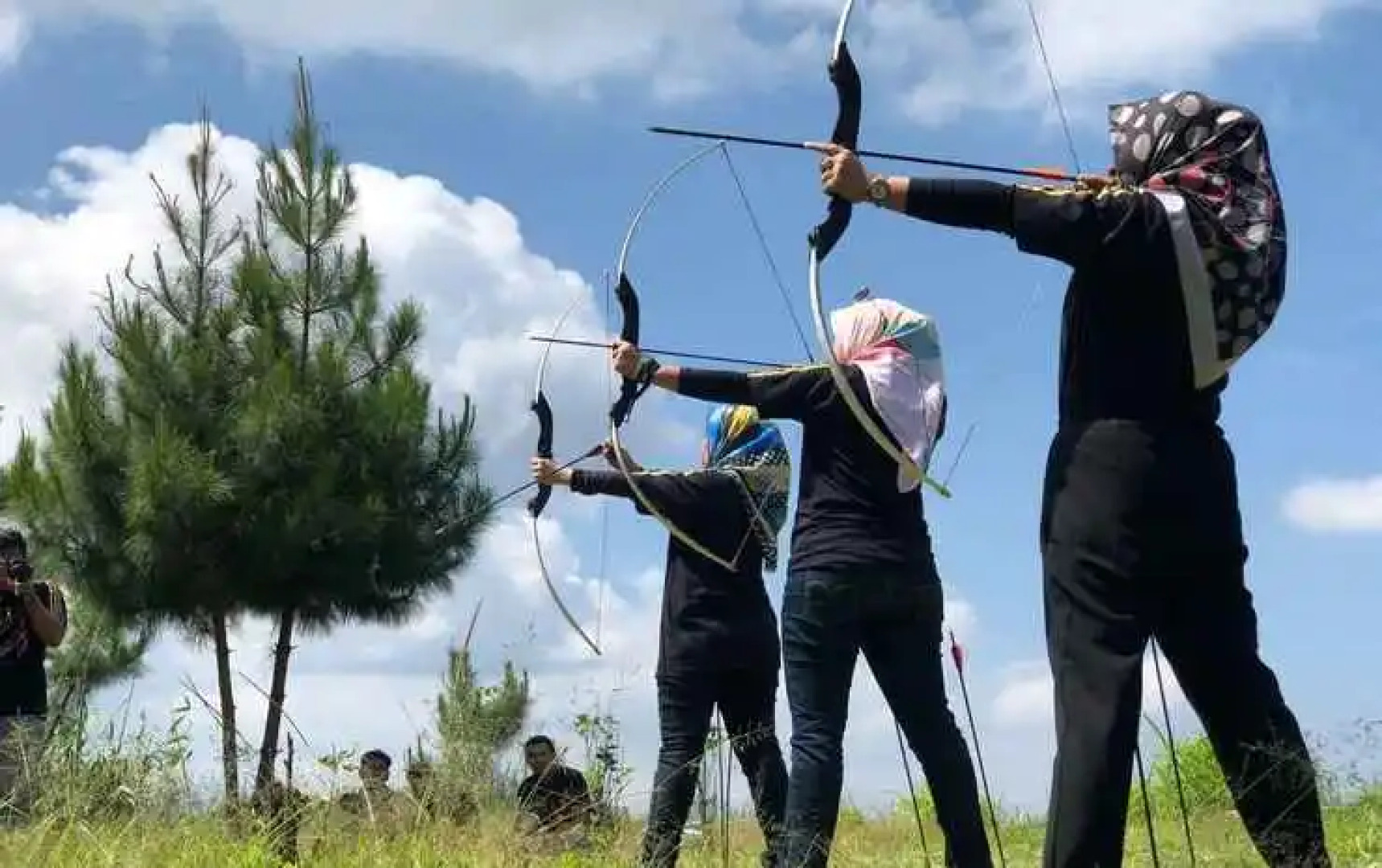 Bukit Cikahuripan Resort