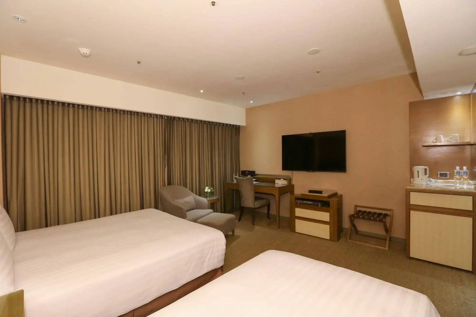 Taipei Fullerton Hotel - Fuxing South