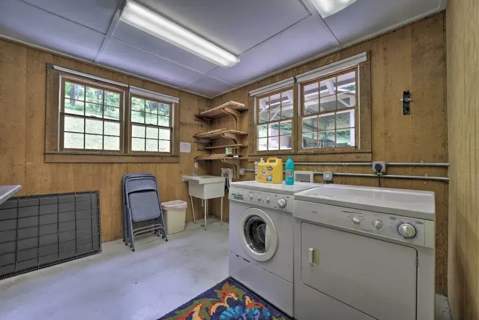 Dog-friendly Cottage w/ Deck in National Forest!