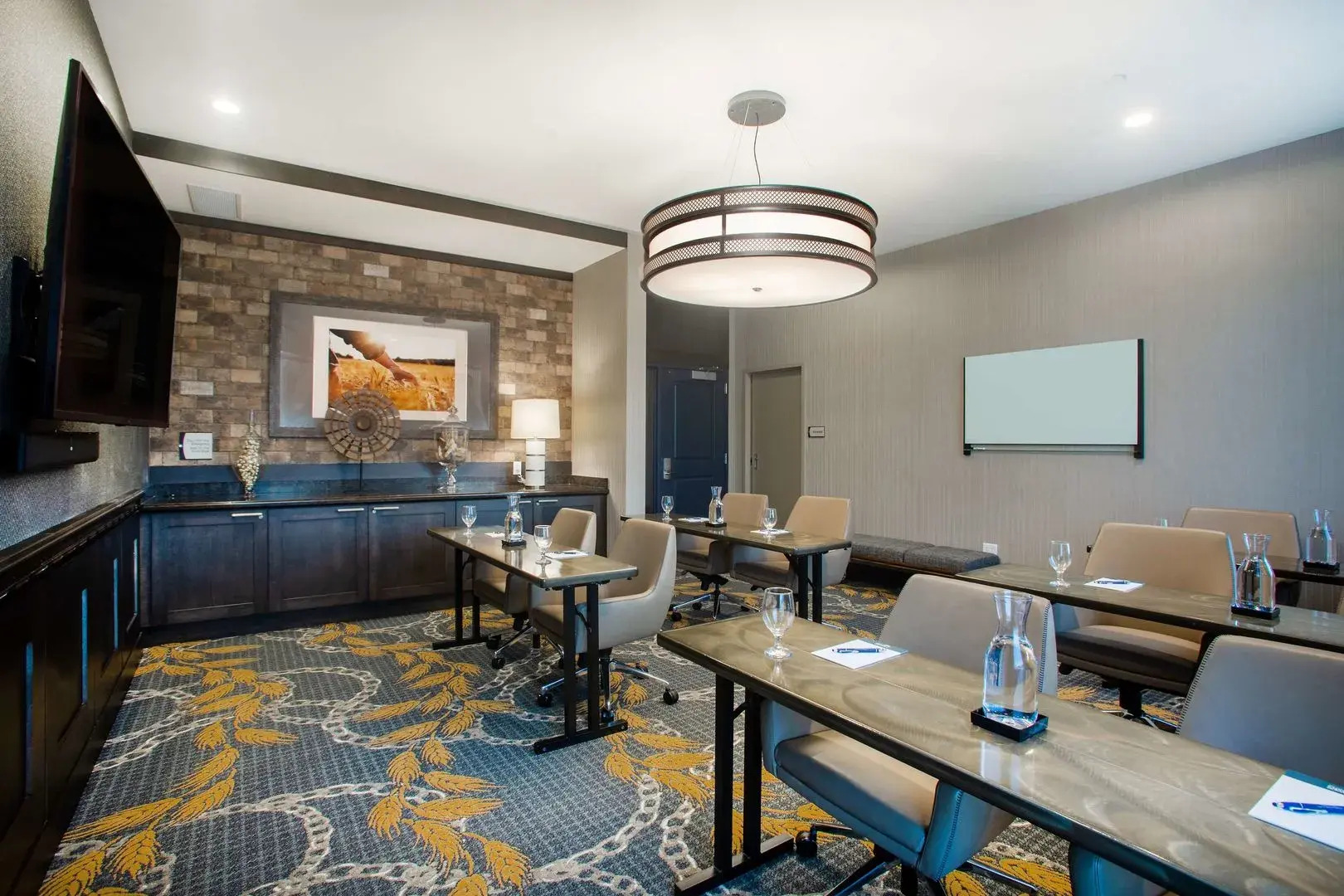 Homewood Suites by Hilton Salina Downtown