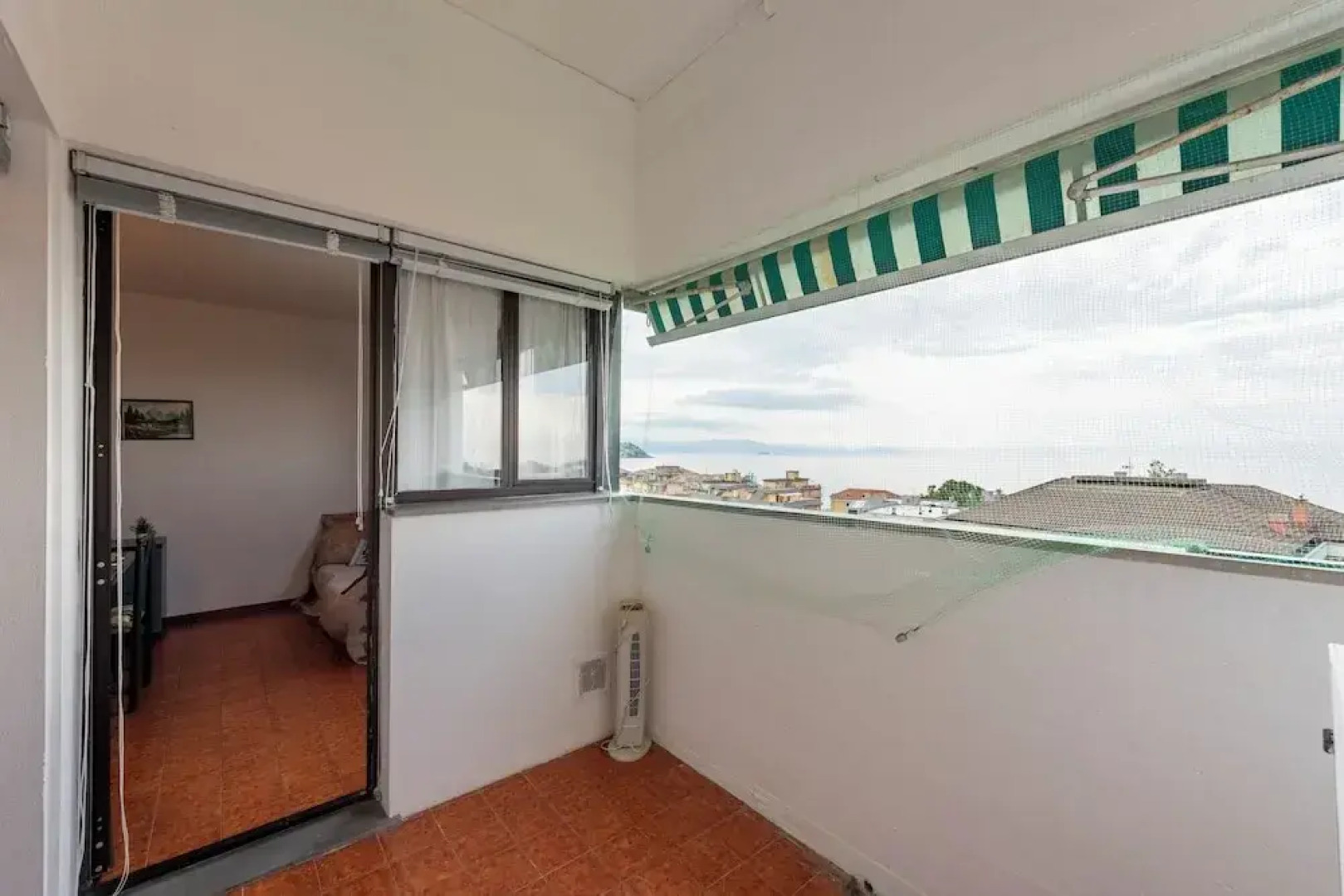 Acqua Marina 800m from the sea