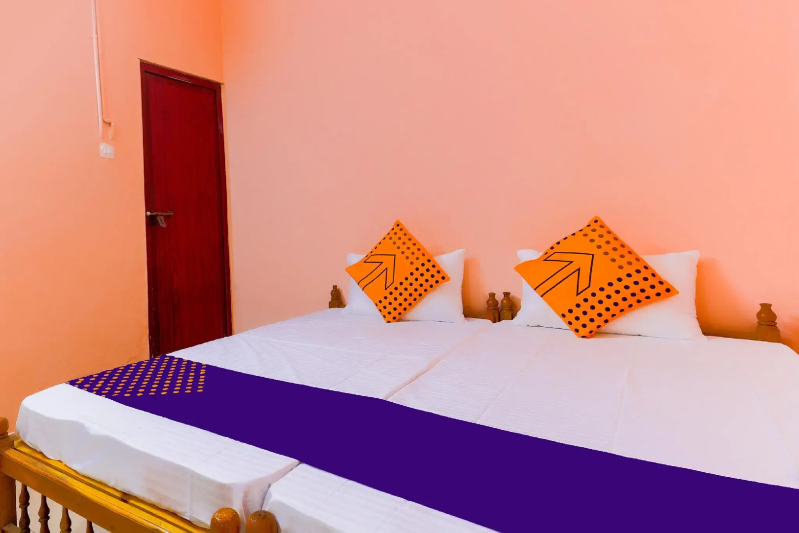 SPOT ON 63084 New Mubarak Tourist Home