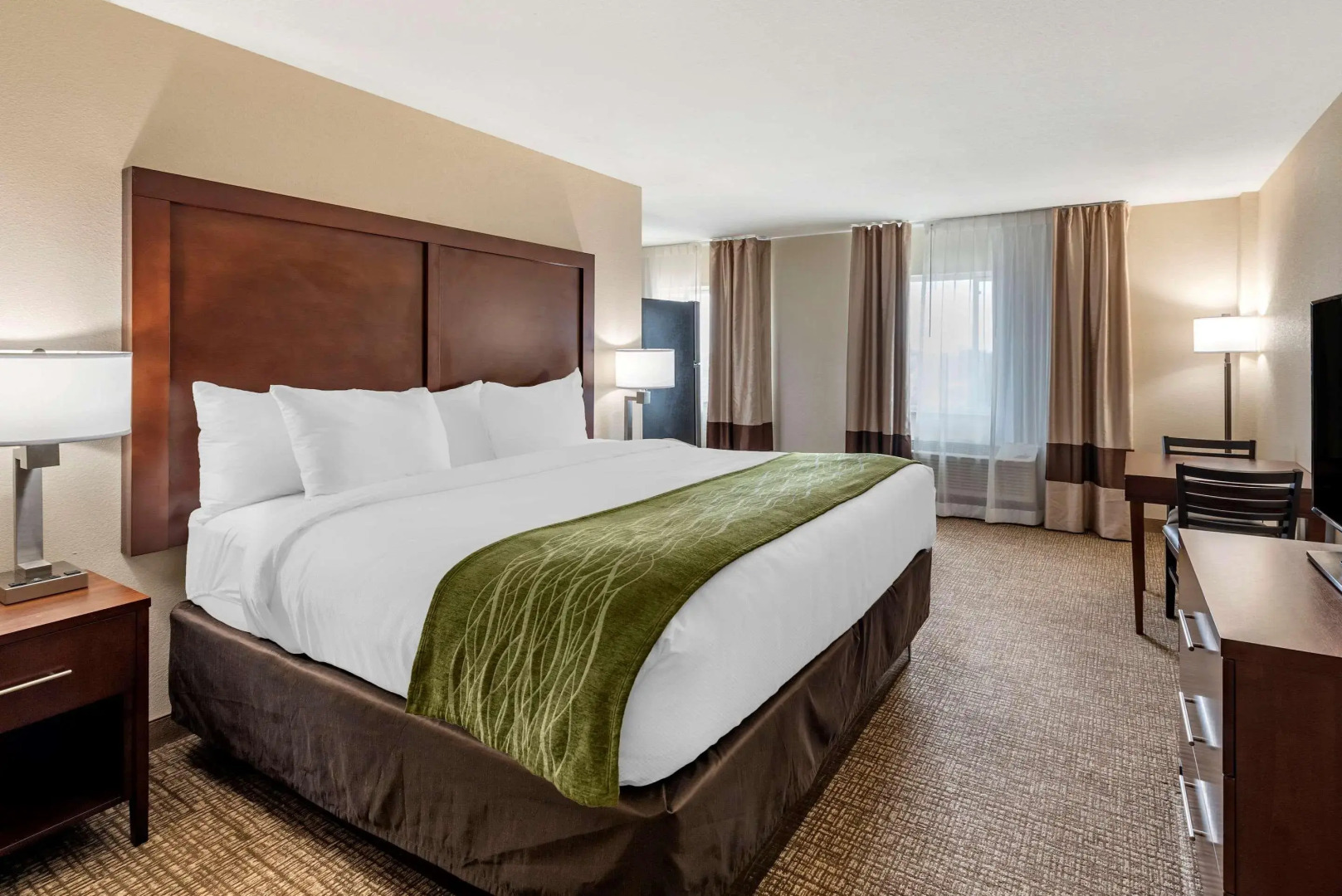 Comfort Inn & Suites Pueblo