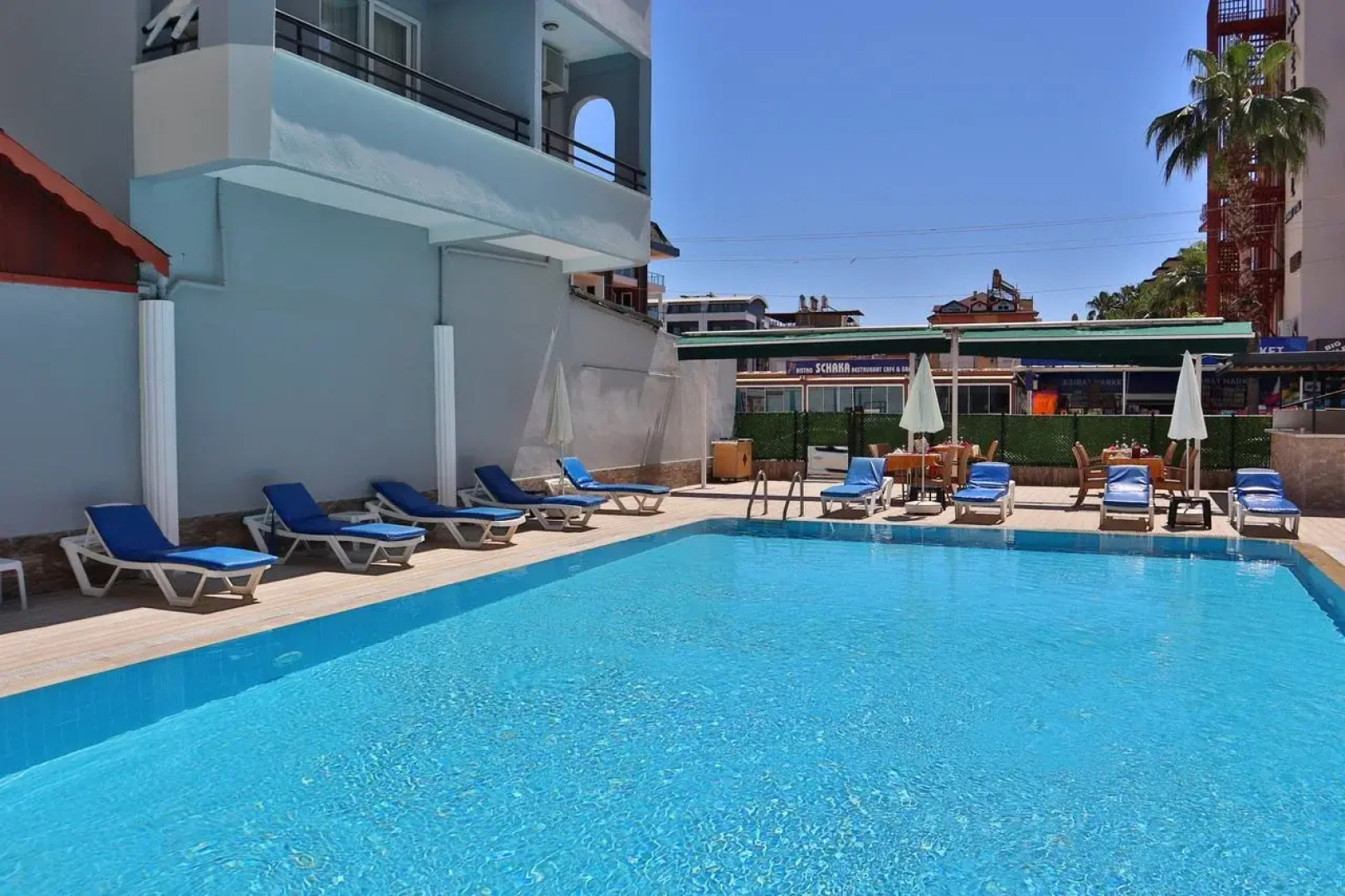 Kleopatra Smile Hotel