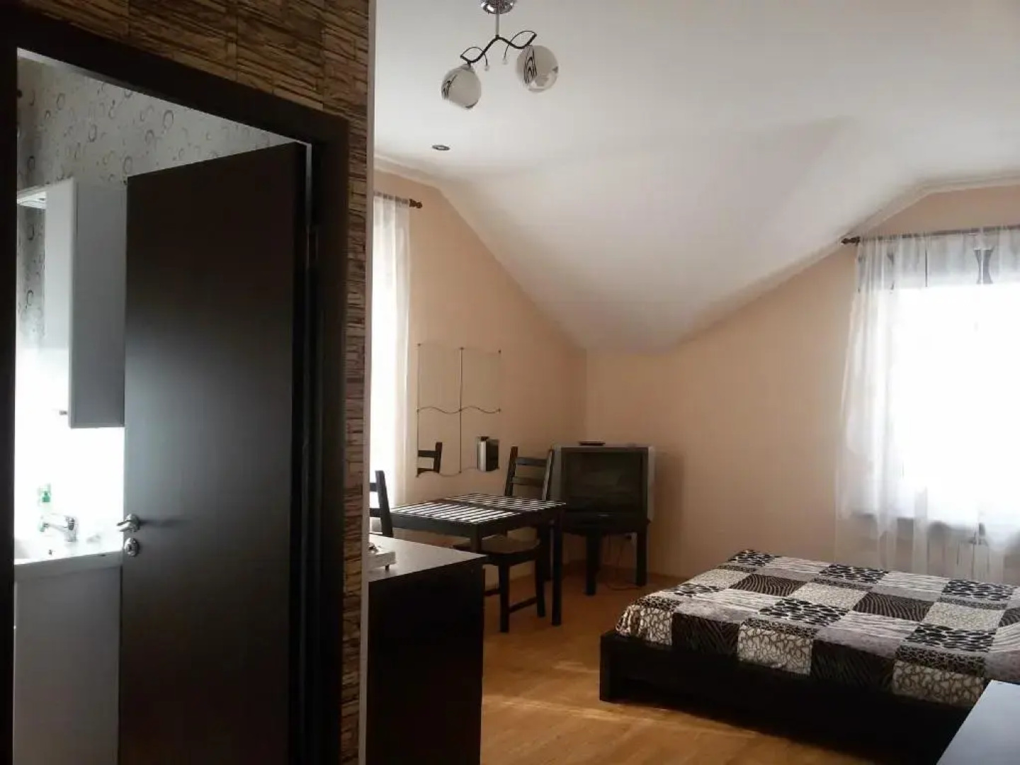 Комплекс квартир-студий у Театра