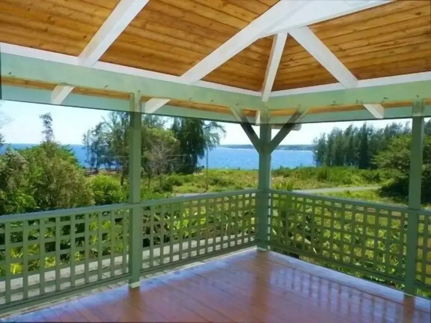 Hale Ki'i Maka Manu 4 Bedroom Home by RedAwning