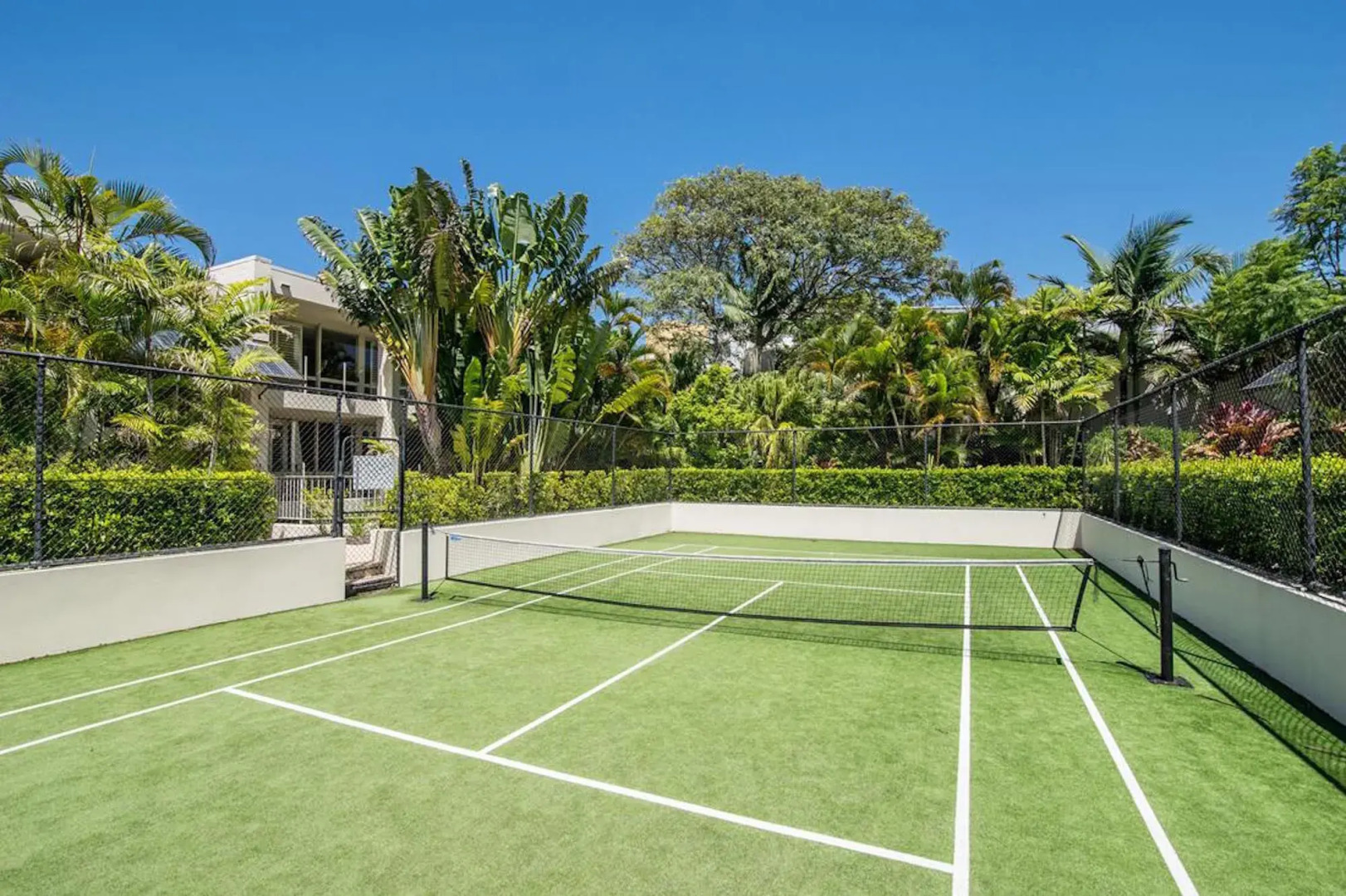 Noosa Harbour Resort