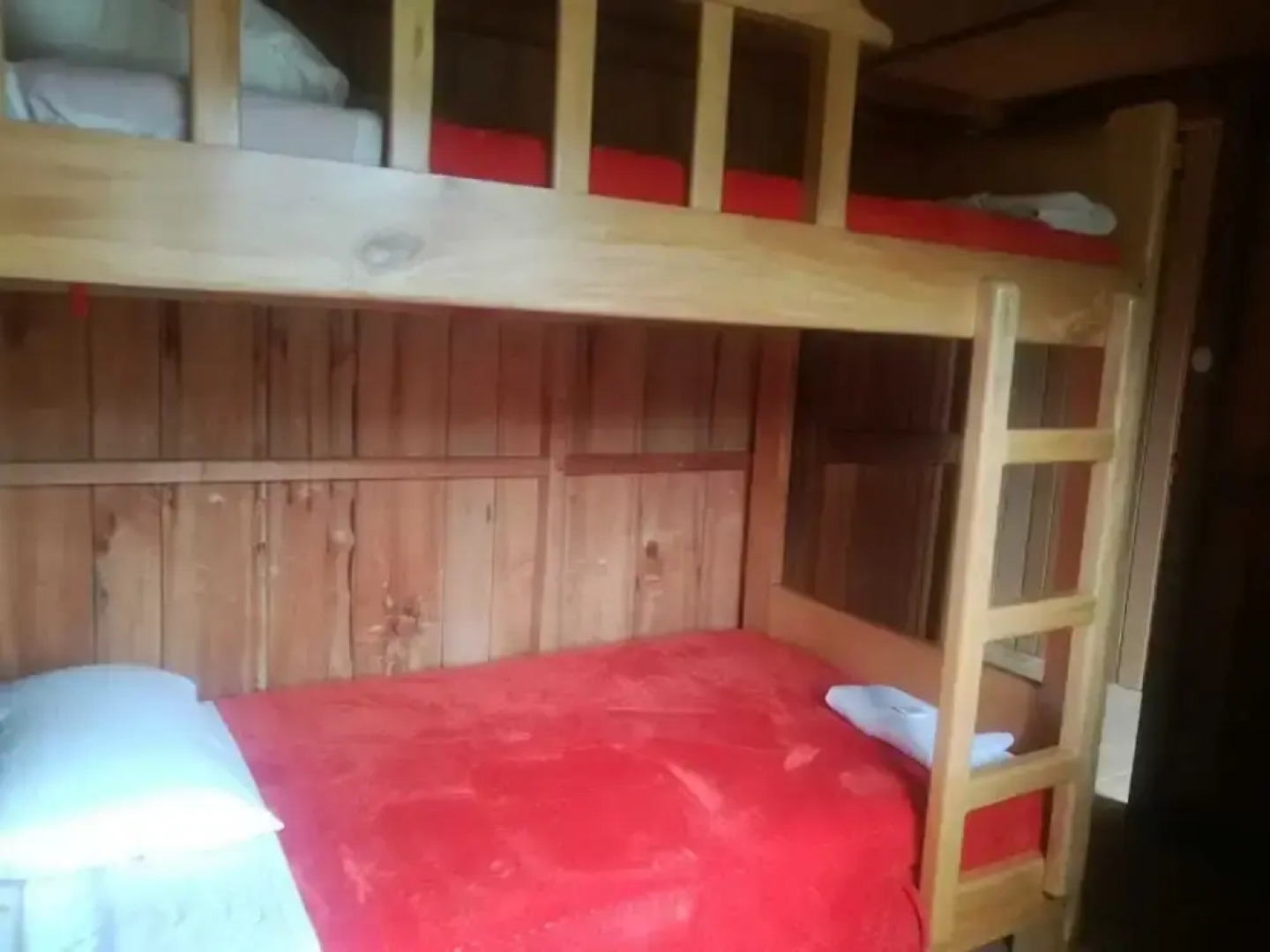 Hostal El Edén de Mindo