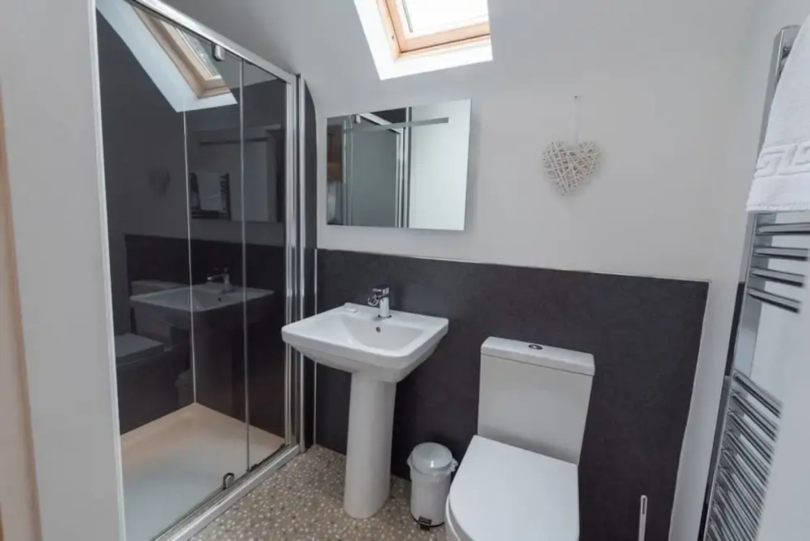 Lord Galloway 33, Newton Stewart