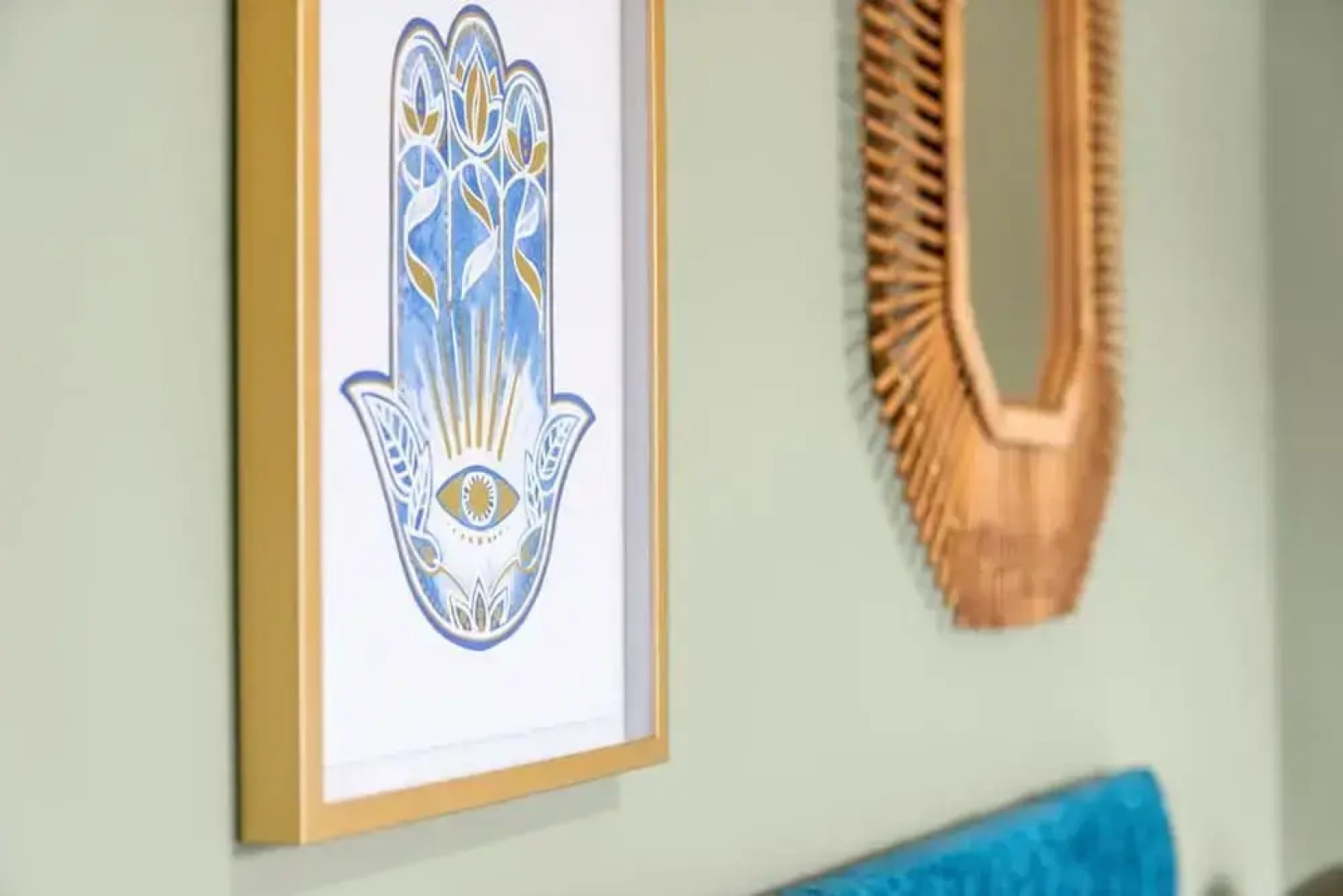 Stylish 4 Bed-town Centre