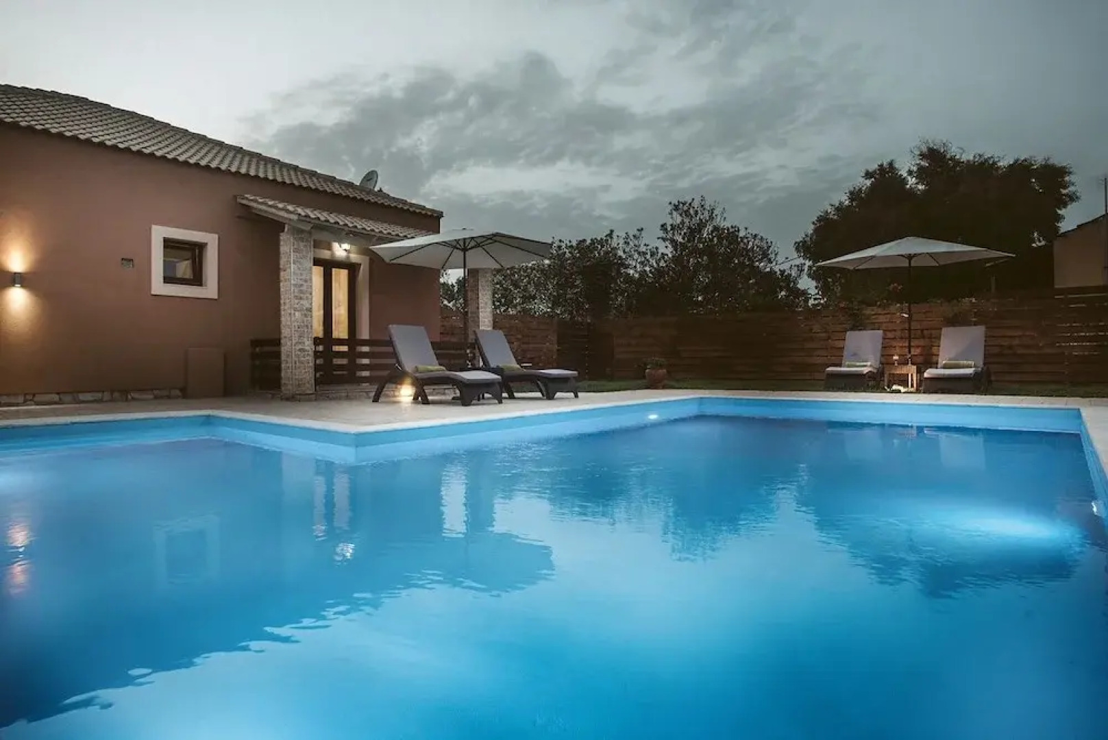 Villa Astron by Corfuescapes