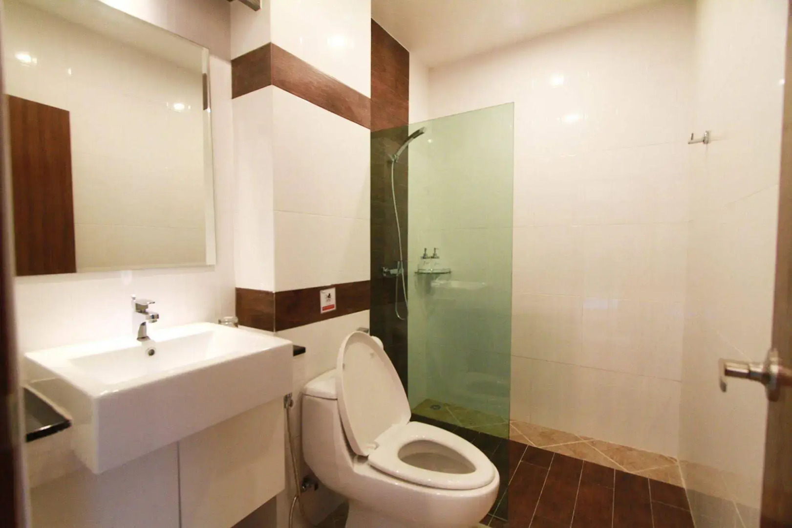 The Contrast i Hotel