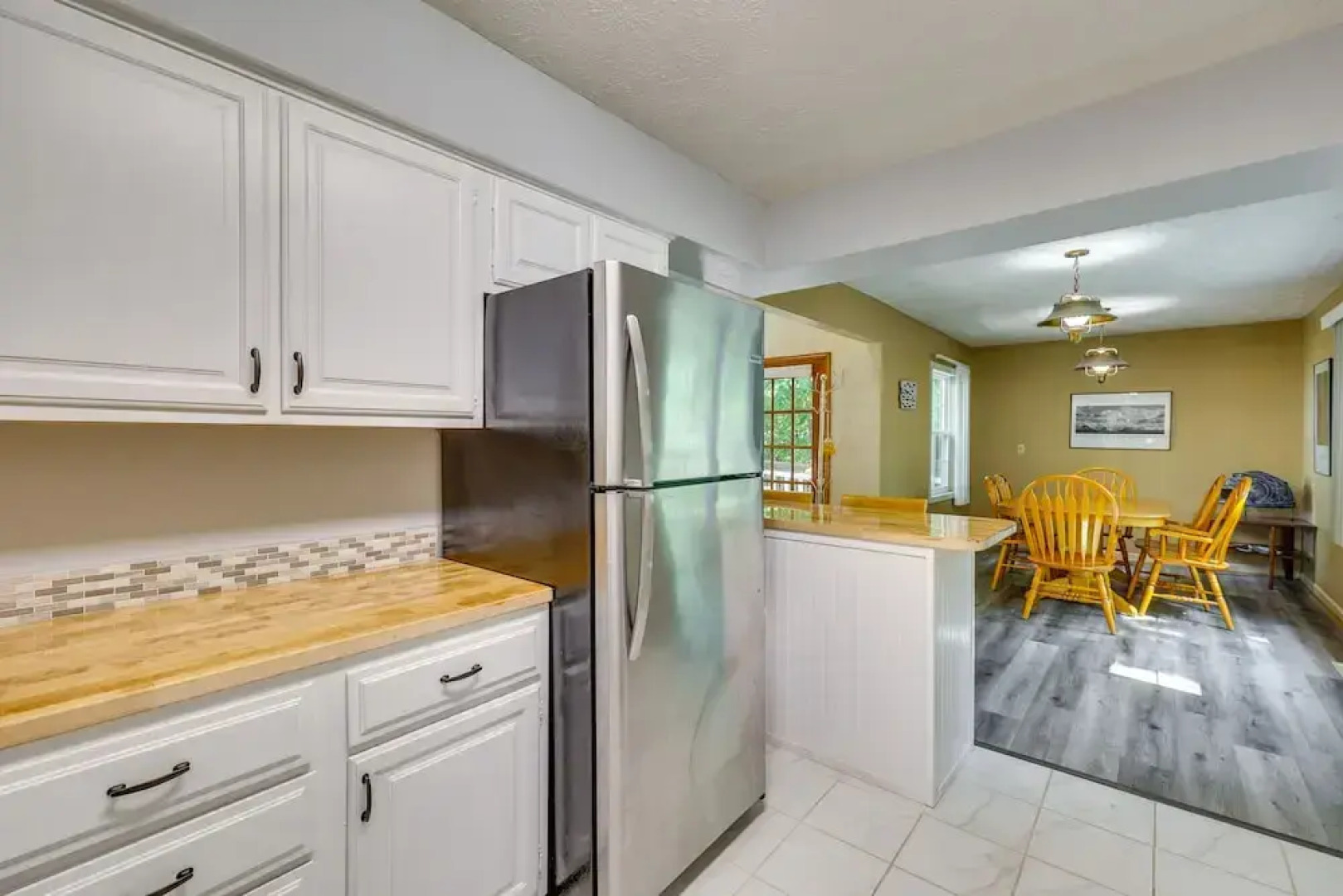 Ozark Mountain View Retreat w/ Hot Tub!