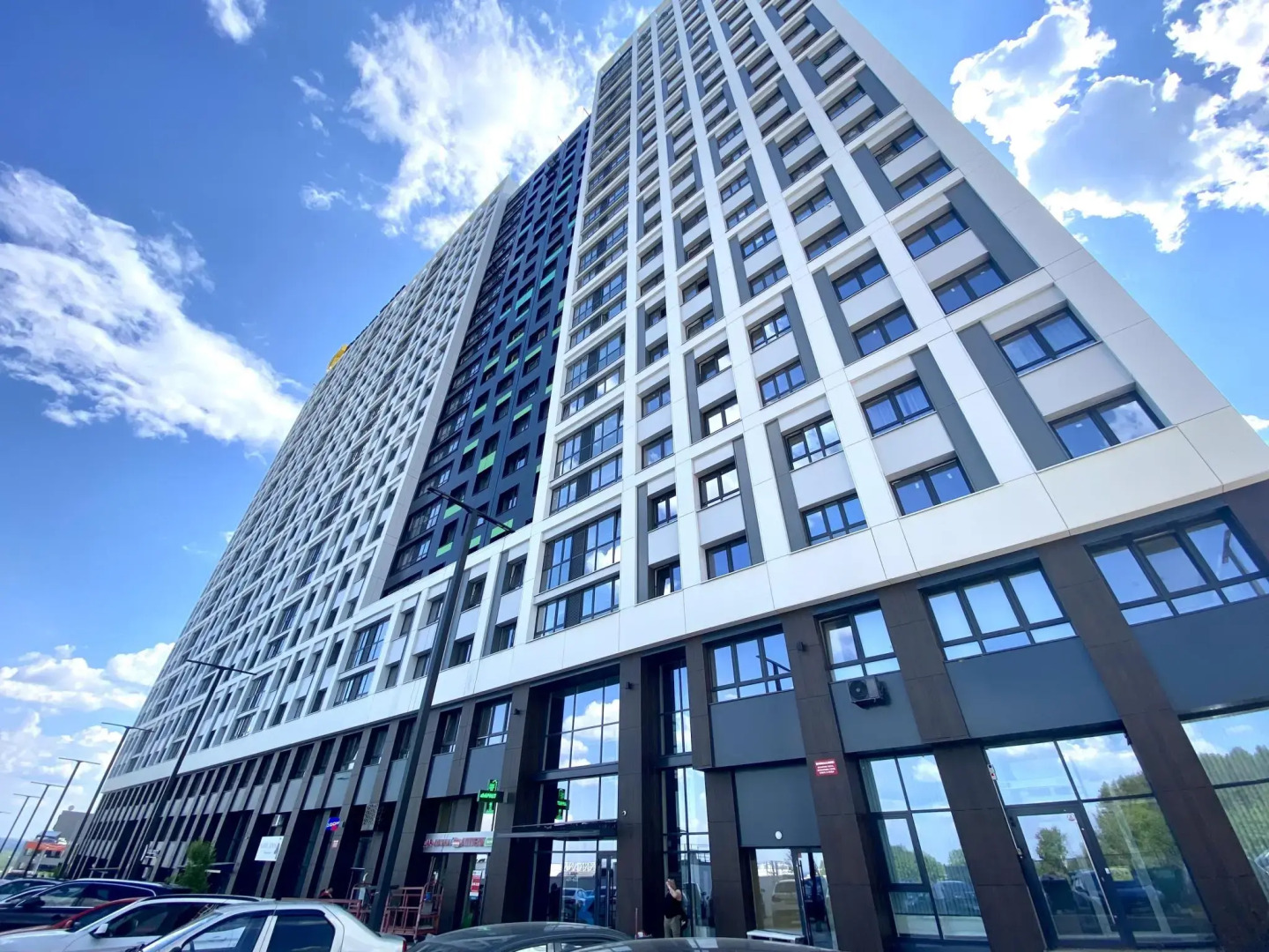 Апартаменты 4 Сезона на улице Энтузиастов 15