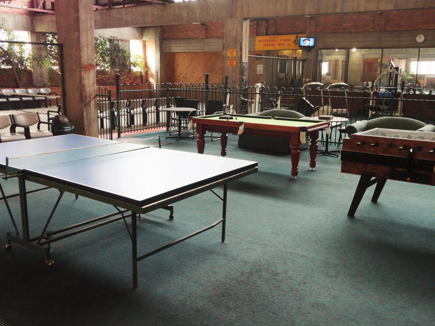 Sovereign Park Motor Inn