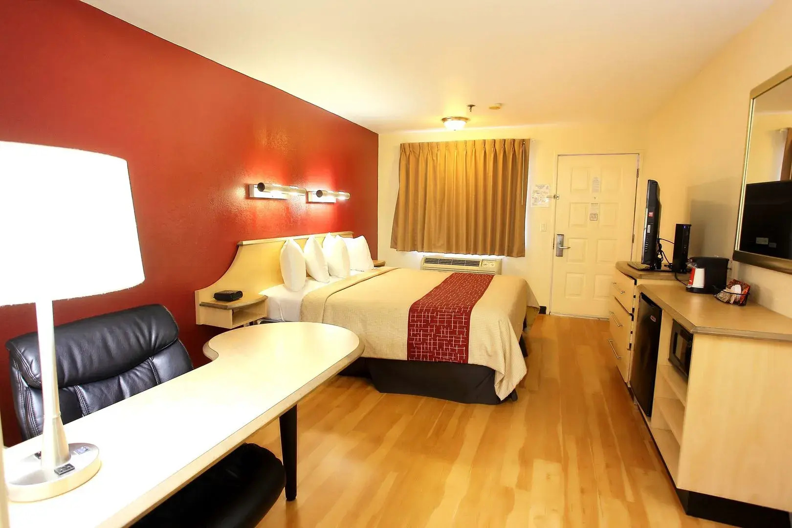 California Inn & Suites Rancho Cordova - Sacramento